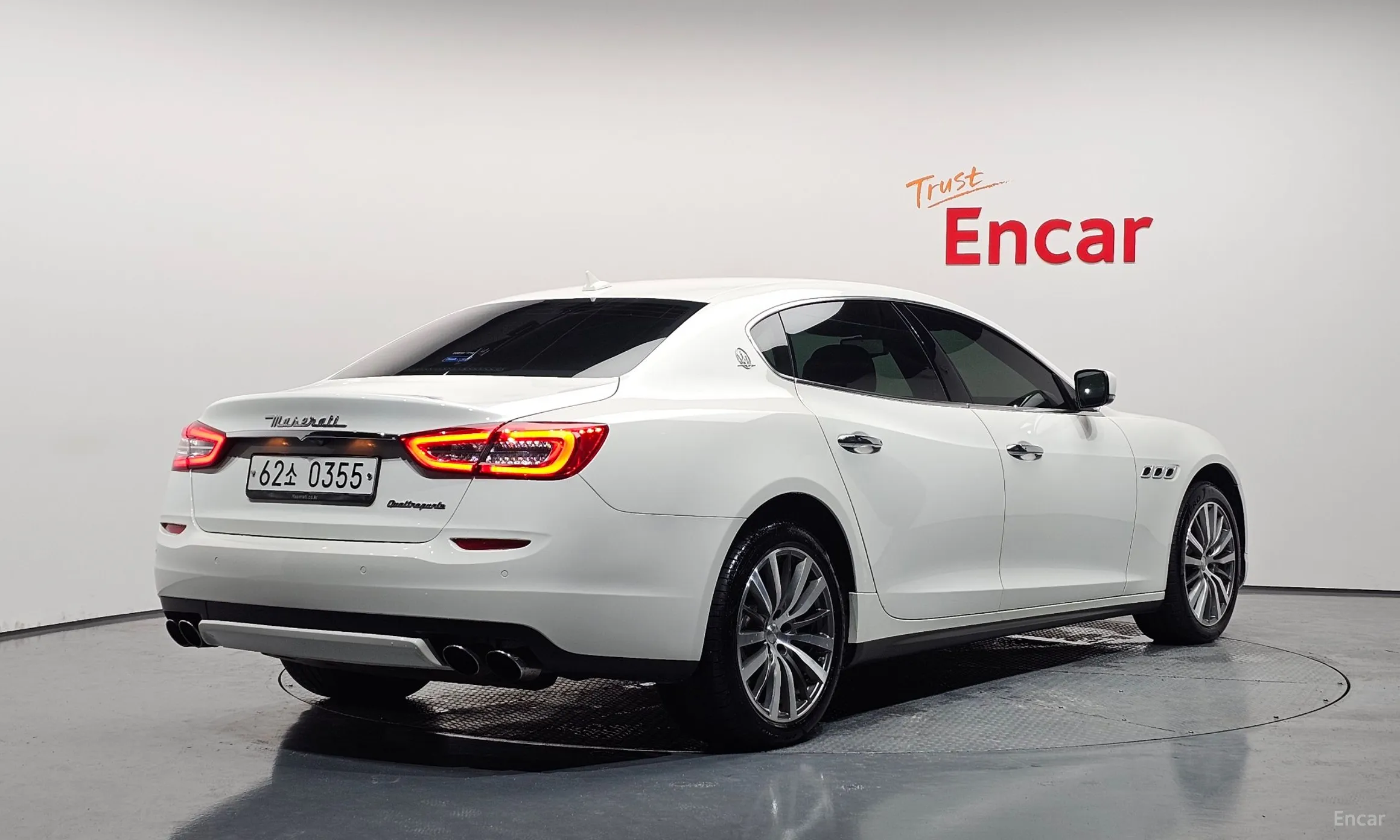 Maserati Quattroporte