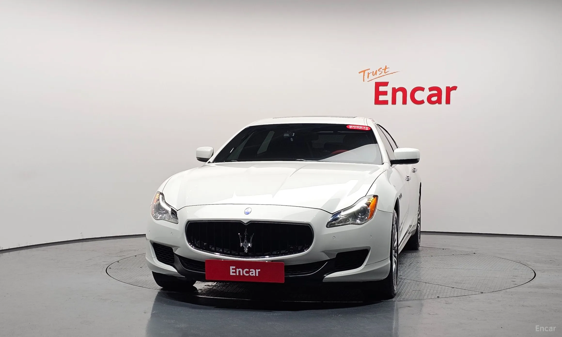 Maserati Quattroporte превью 3