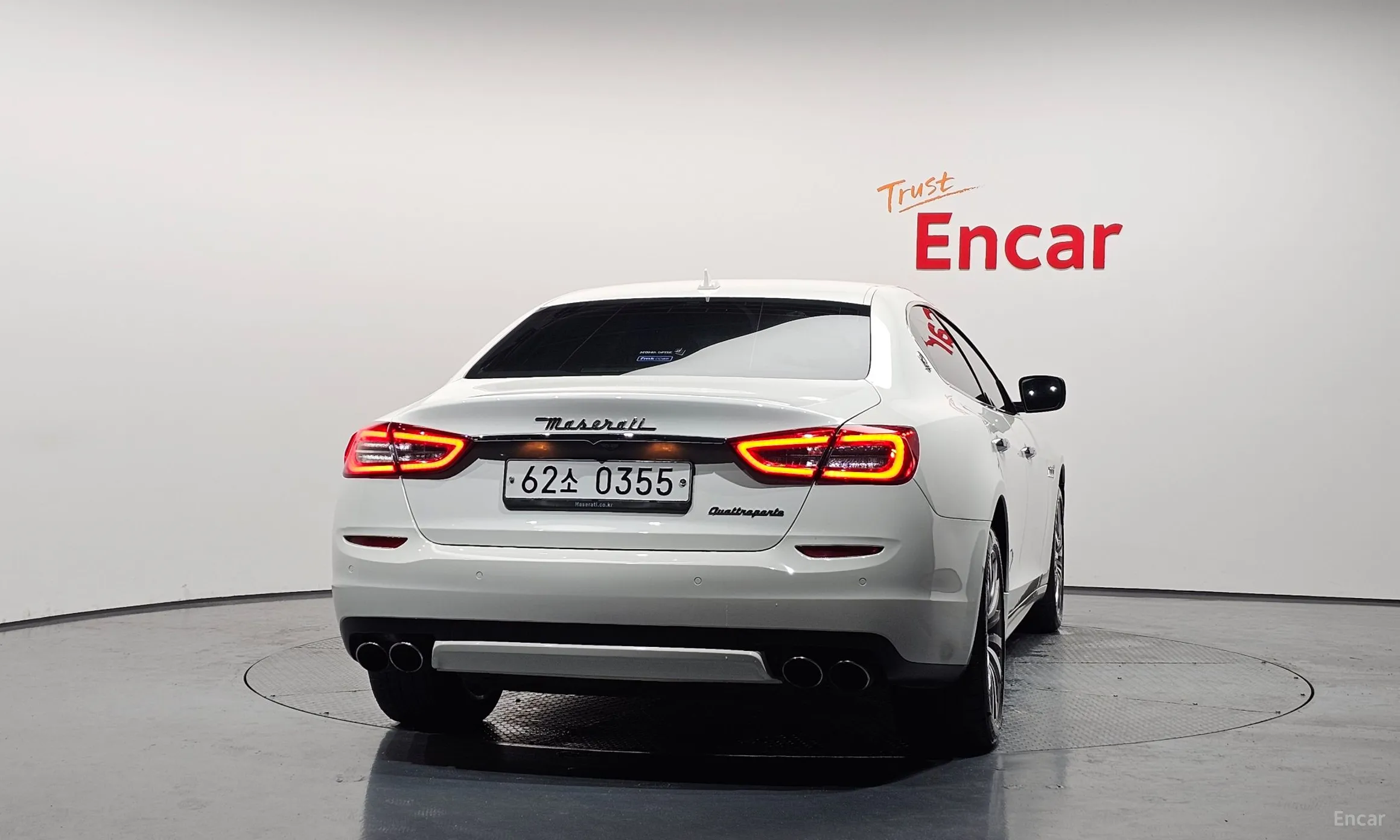 Maserati Quattroporte превью 4
