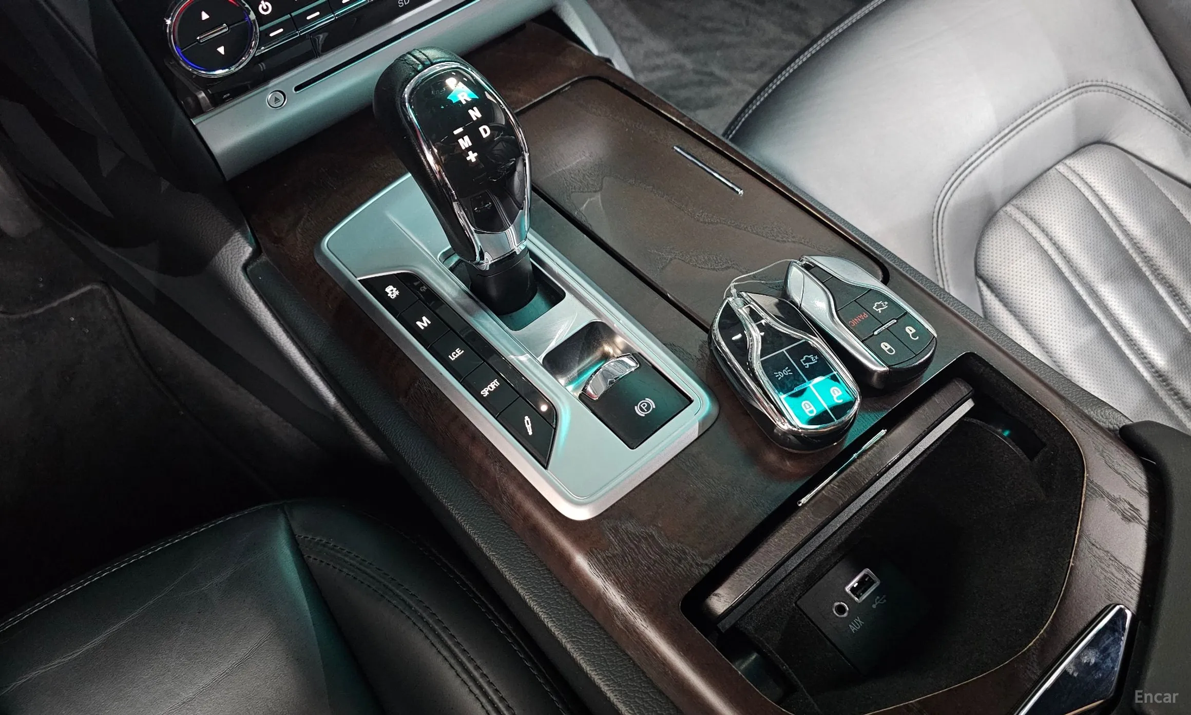 Maserati Quattroporte превью 9