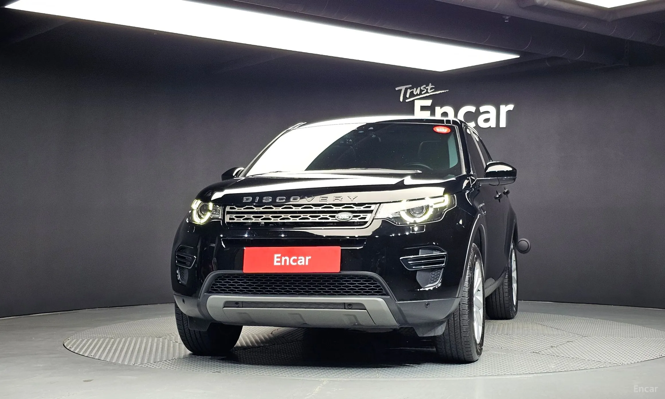 Land Rover Discovery Sports превью 3