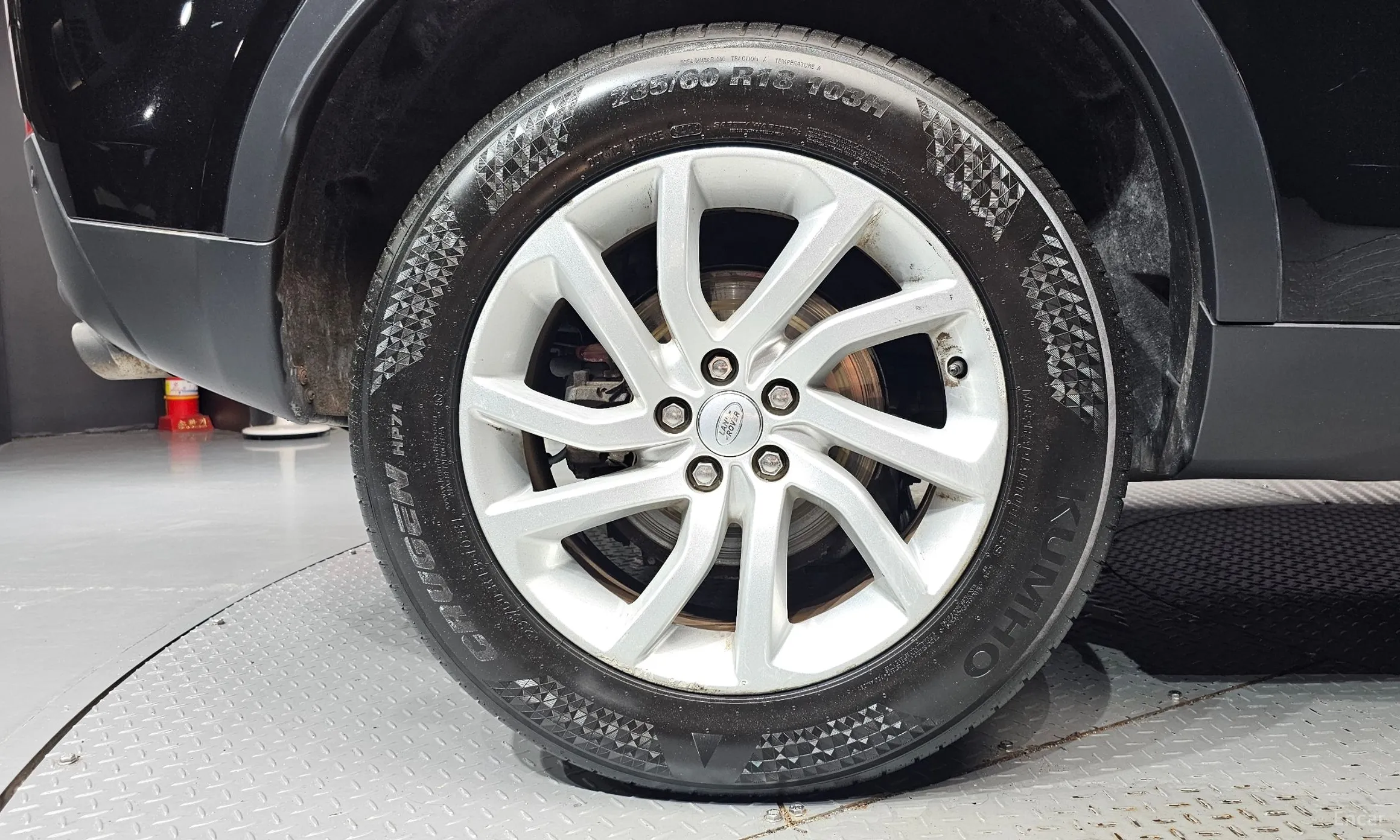 Land Rover Discovery Sports превью 5