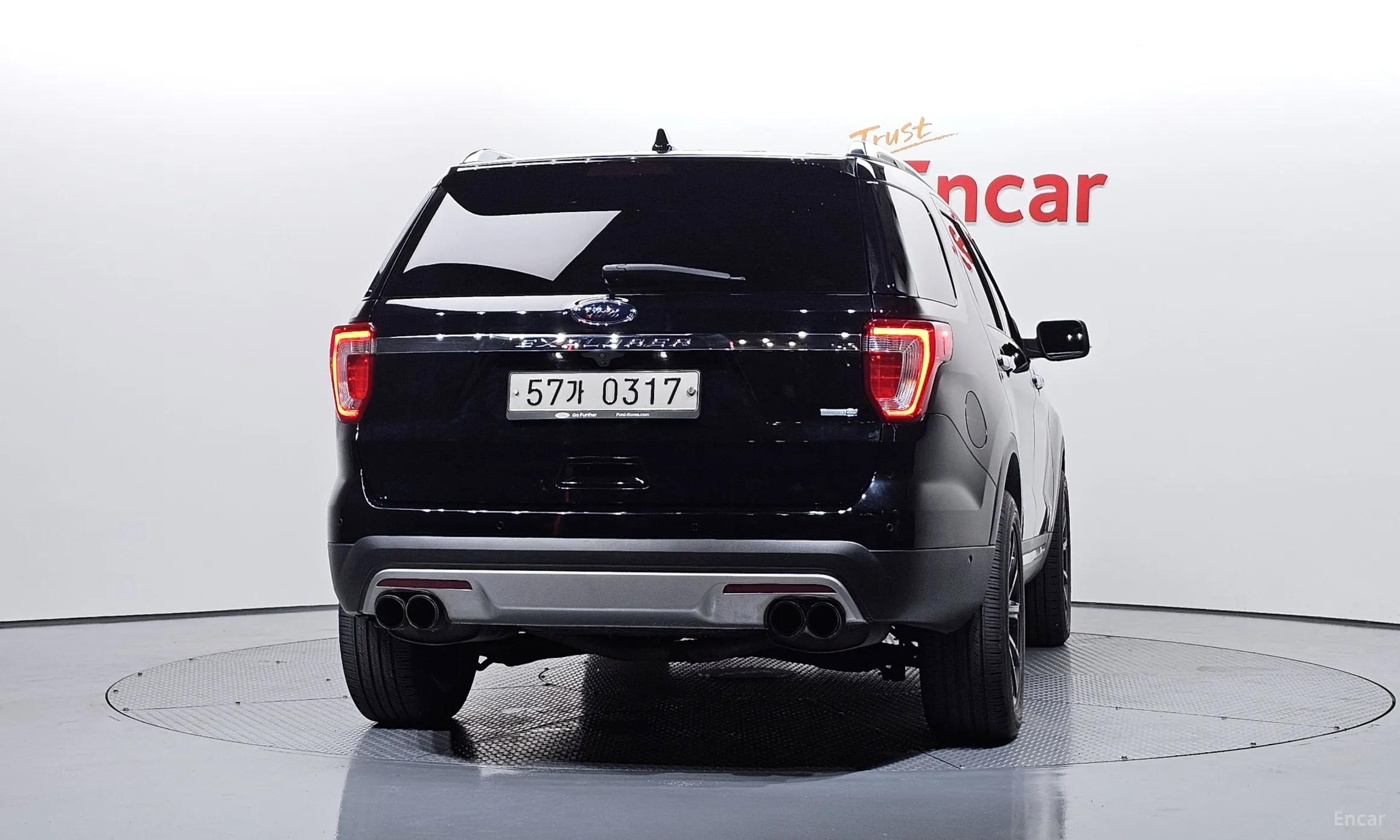 Ford Explorer превью 4