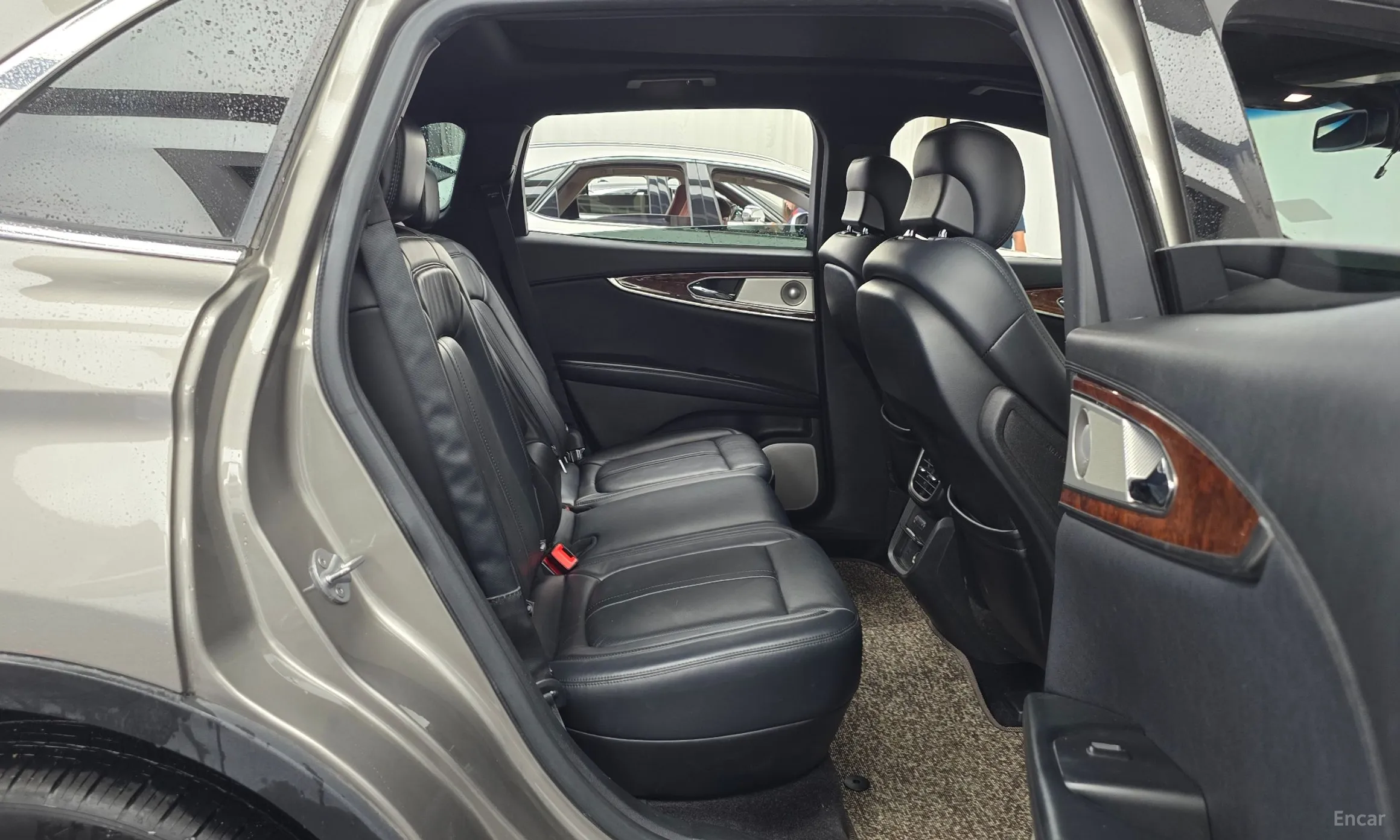 Lincoln MKX 2nd Generation превью 12