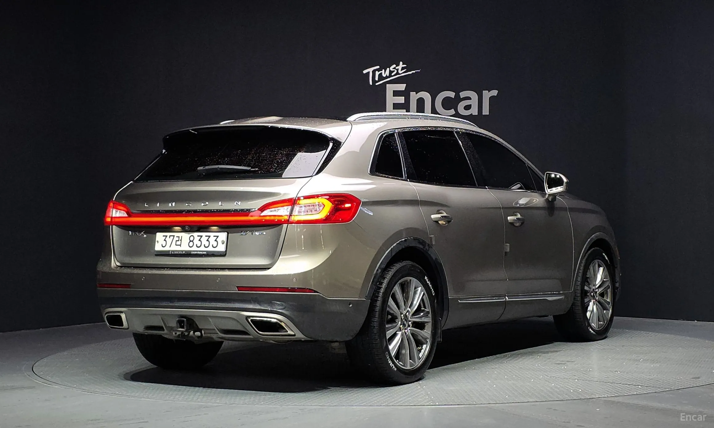 Lincoln MKX 2nd Generation превью 2