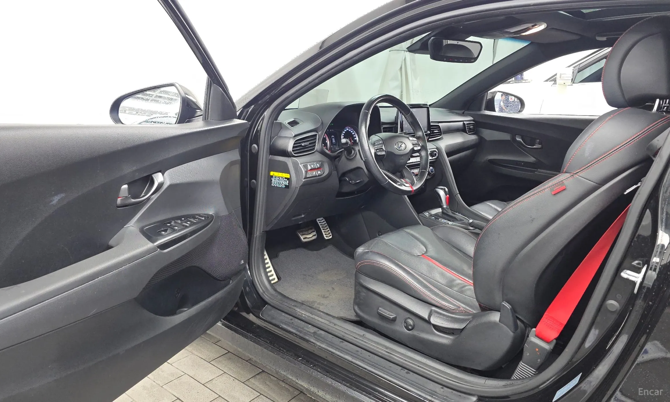 Hyundai Veloster (JS) превью 10