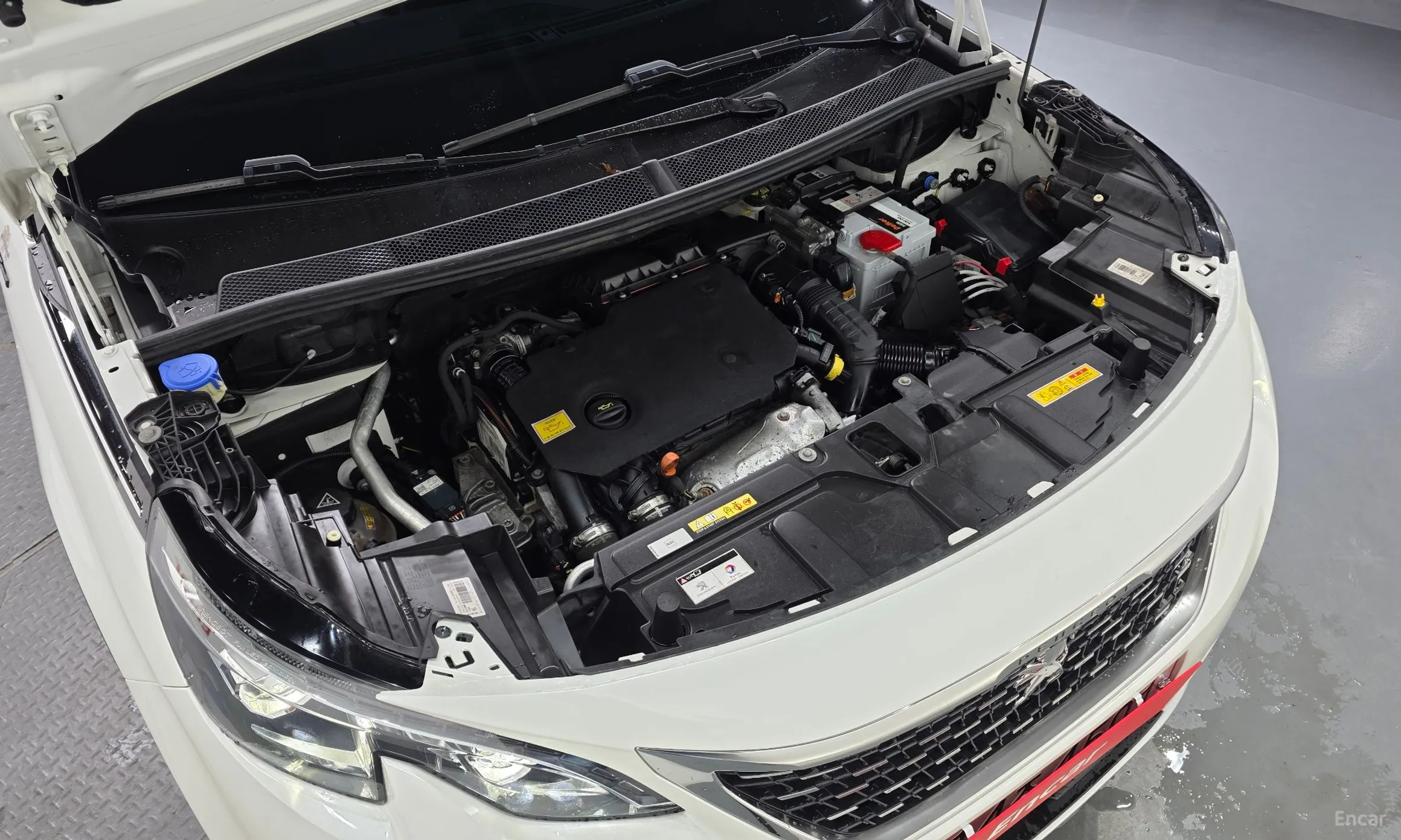 Peugeot 5008 2nd generation превью 6
