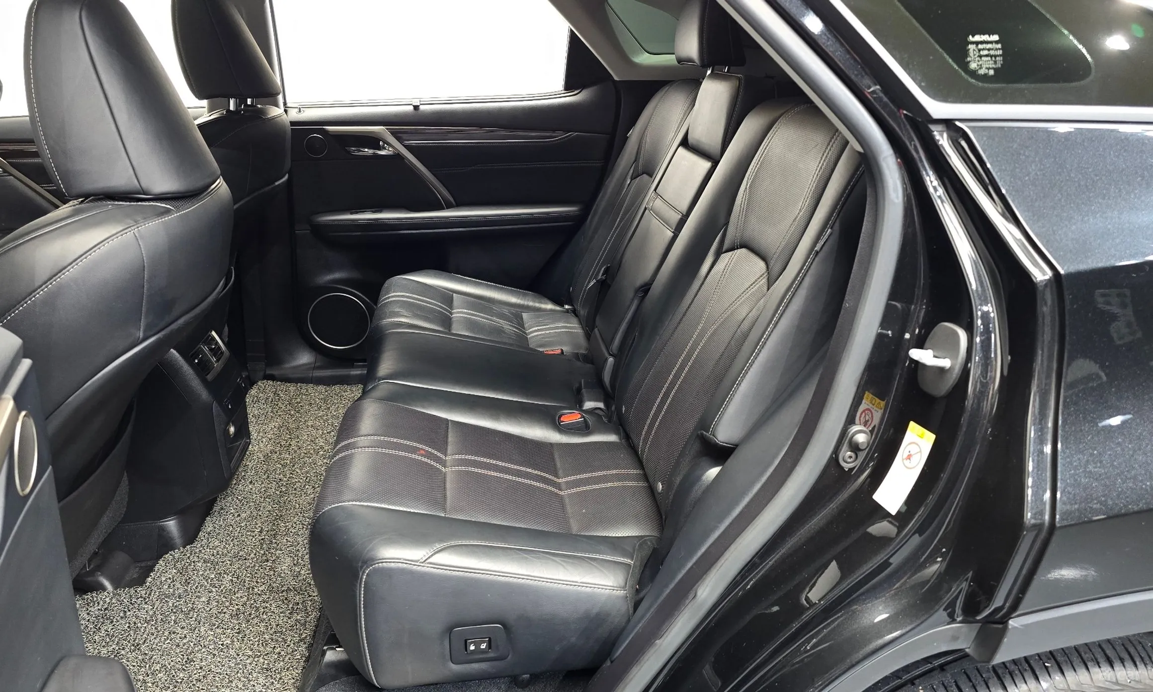 Lexus RX450h Gen 4 превью 11