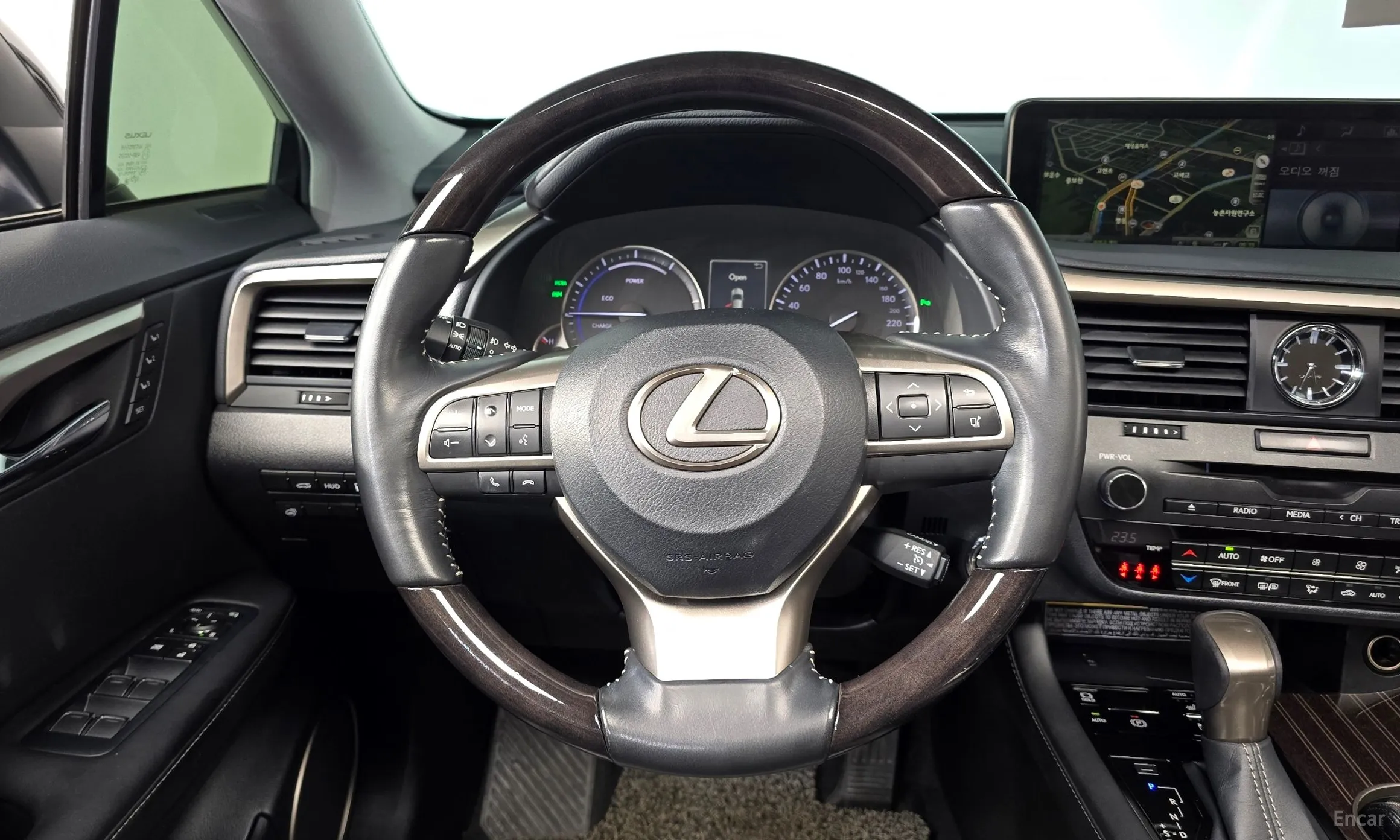 Lexus RX450h Gen 4 превью 14