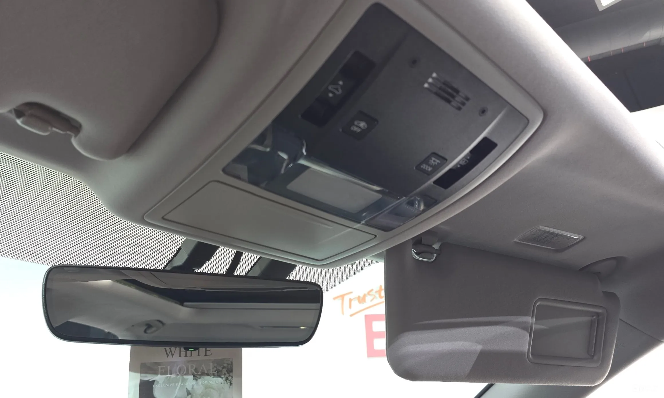 Lexus RX450h Gen 4 превью 19