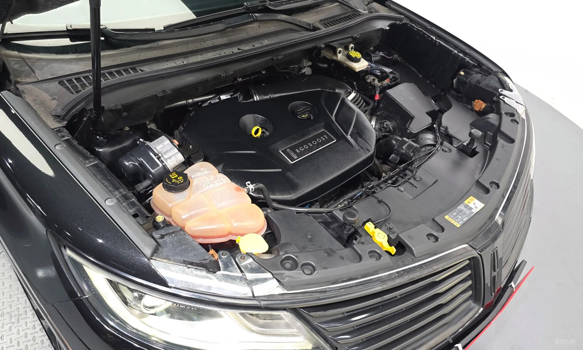 Lincoln MKC превью 6