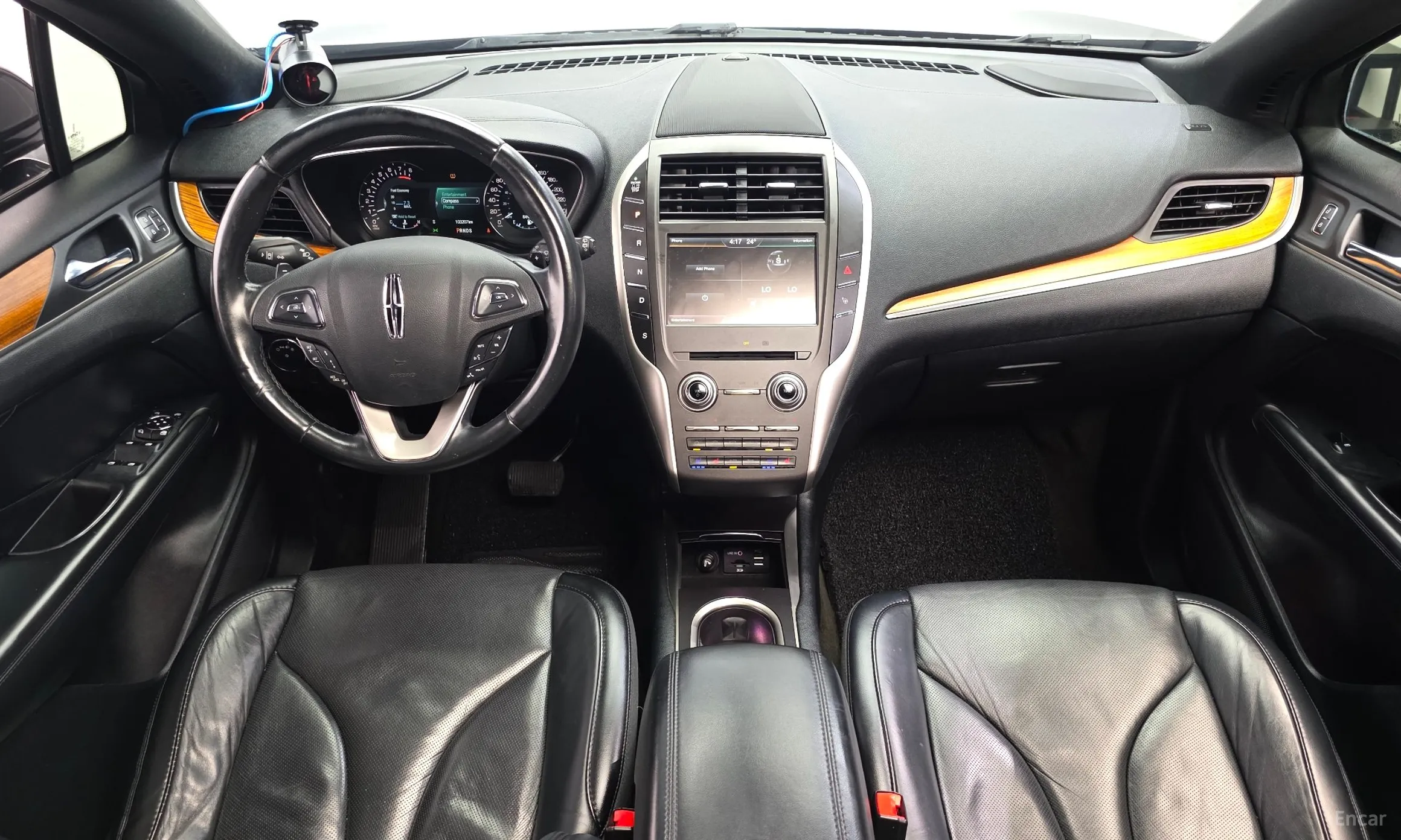 Lincoln MKC превью 7