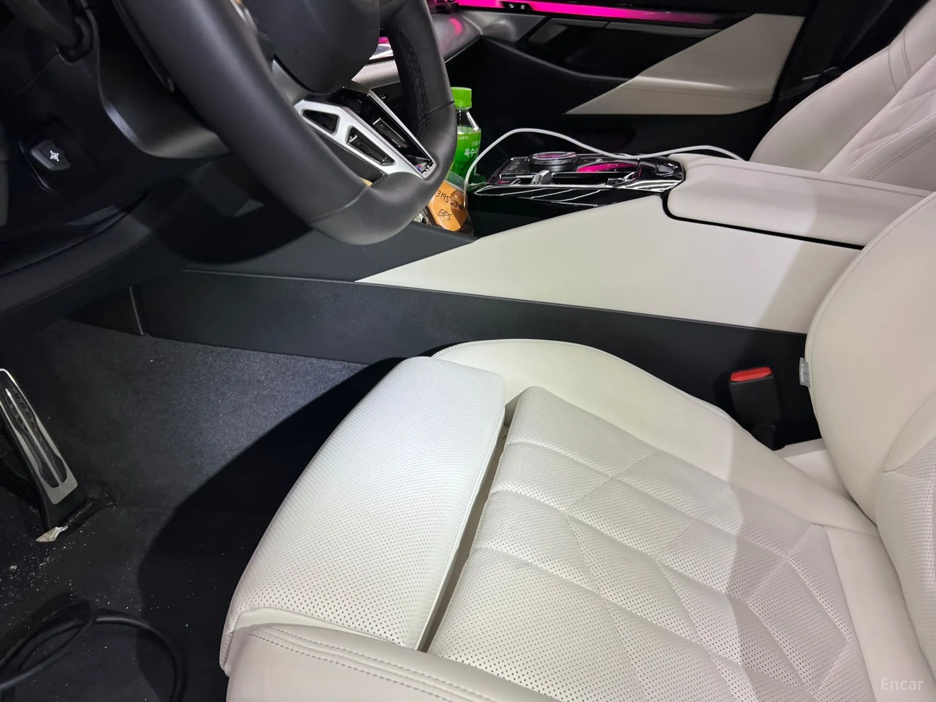 BMW 5 Series (G60) превью 7