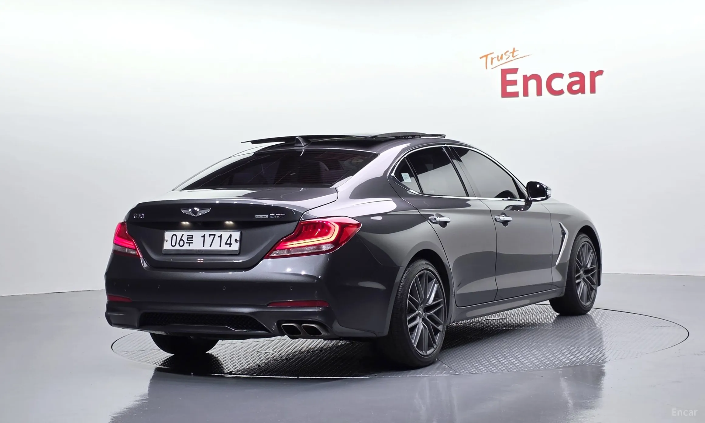 Genesis G70 превью 2