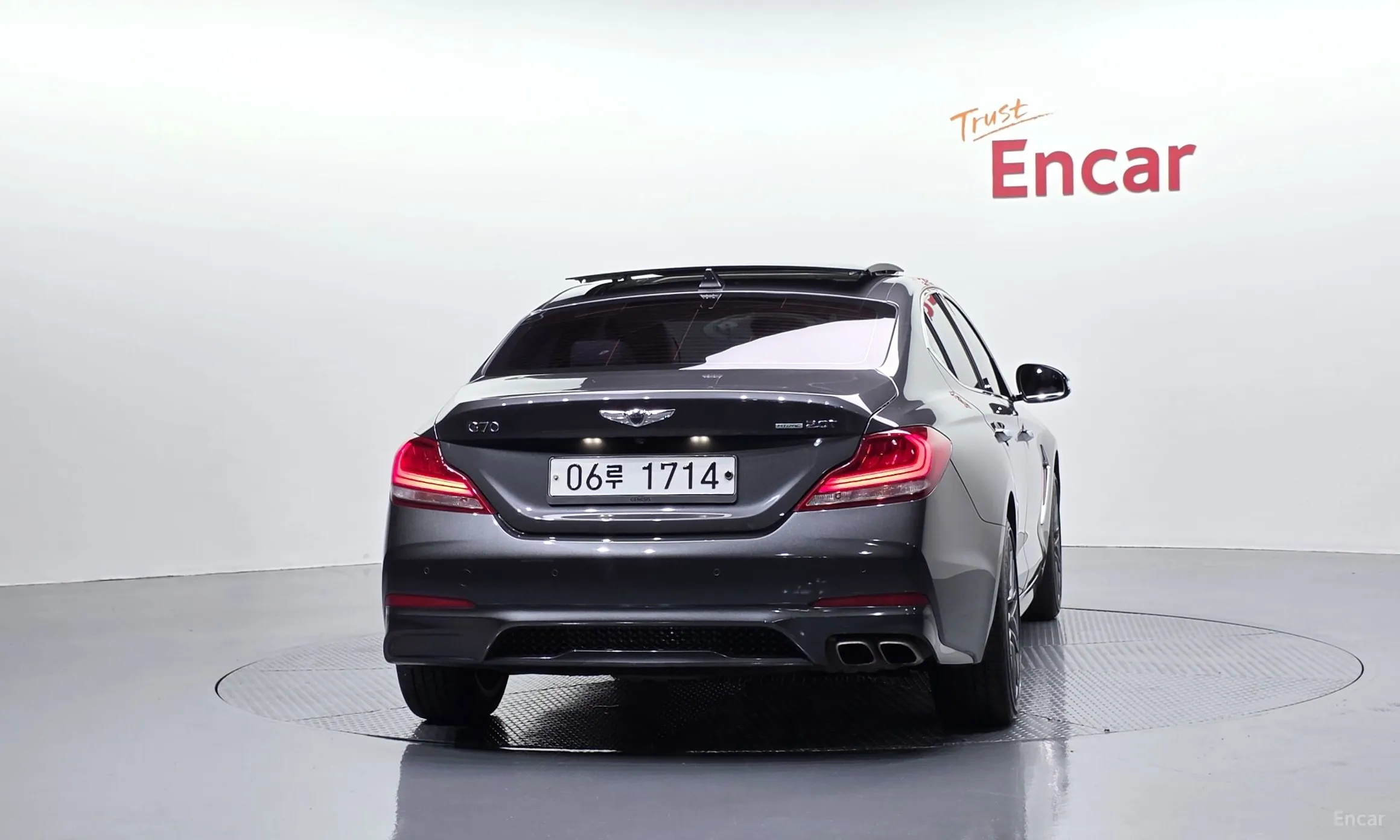 Genesis G70 превью 4
