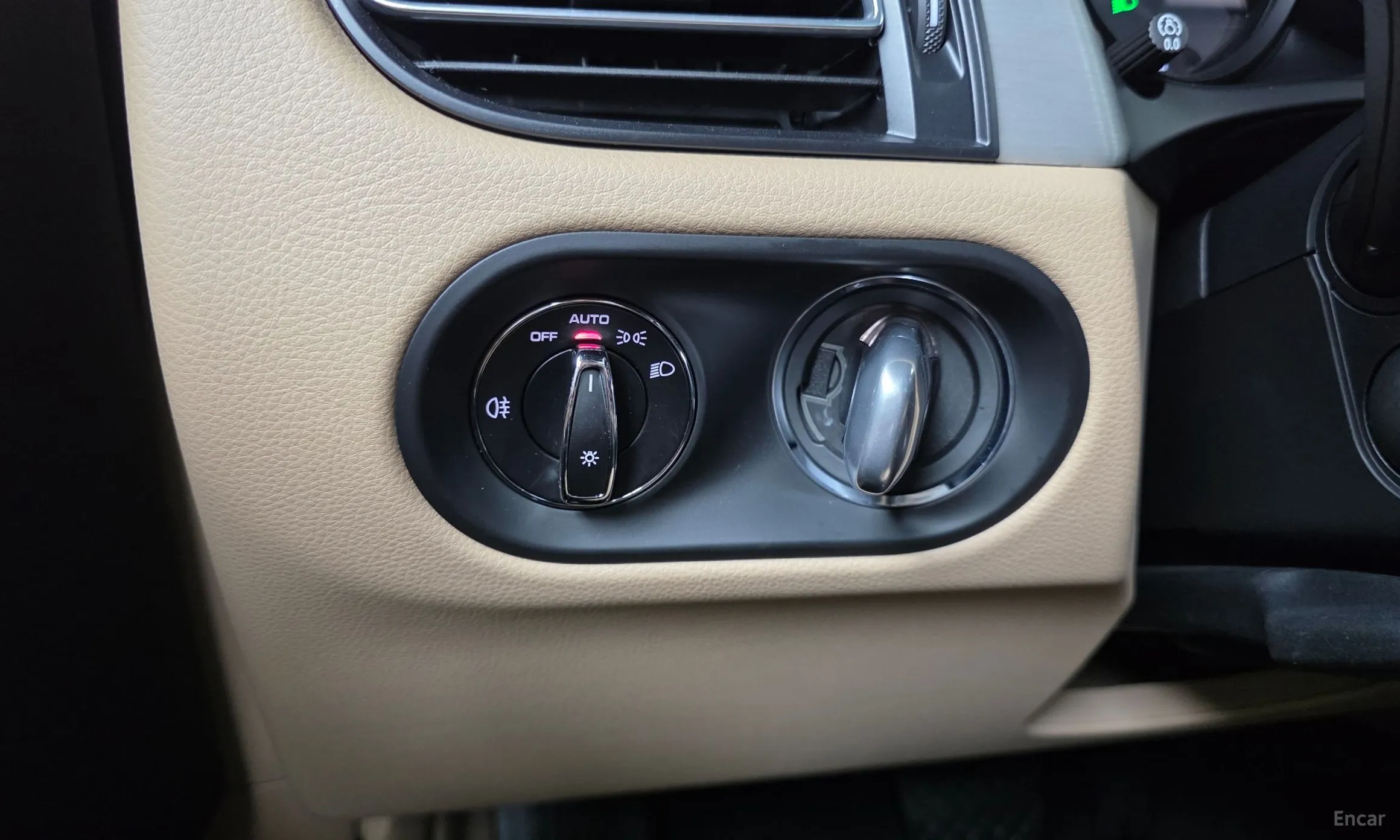 Porsche Macan превью 20