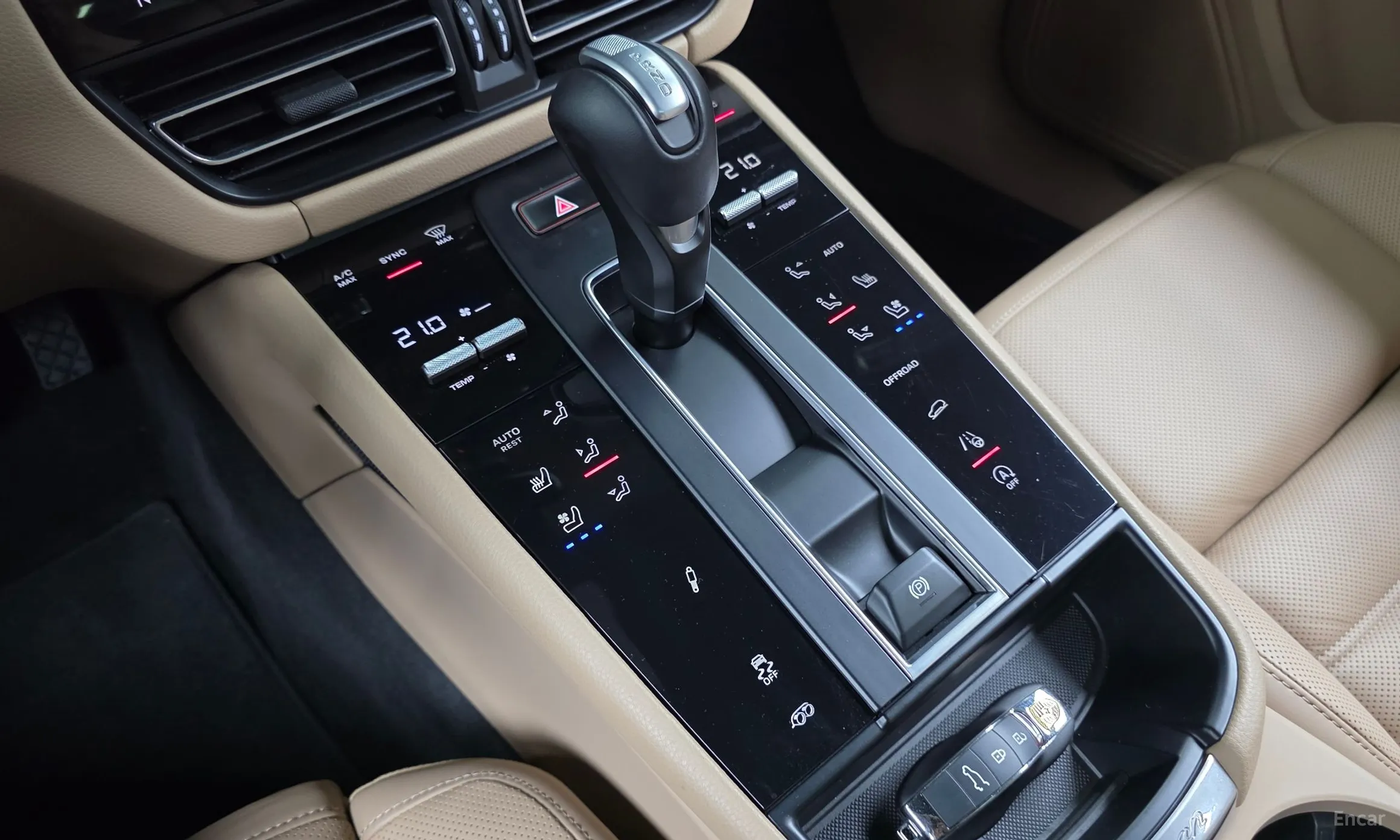 Porsche Macan превью 9