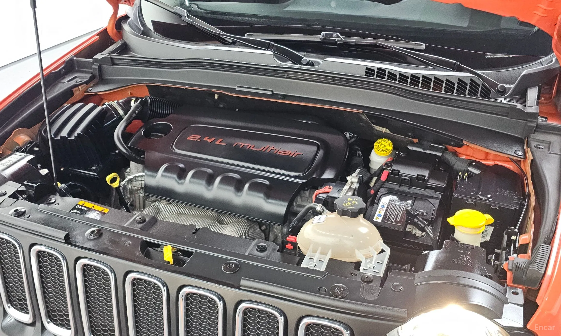 Jeep Renegade превью 6