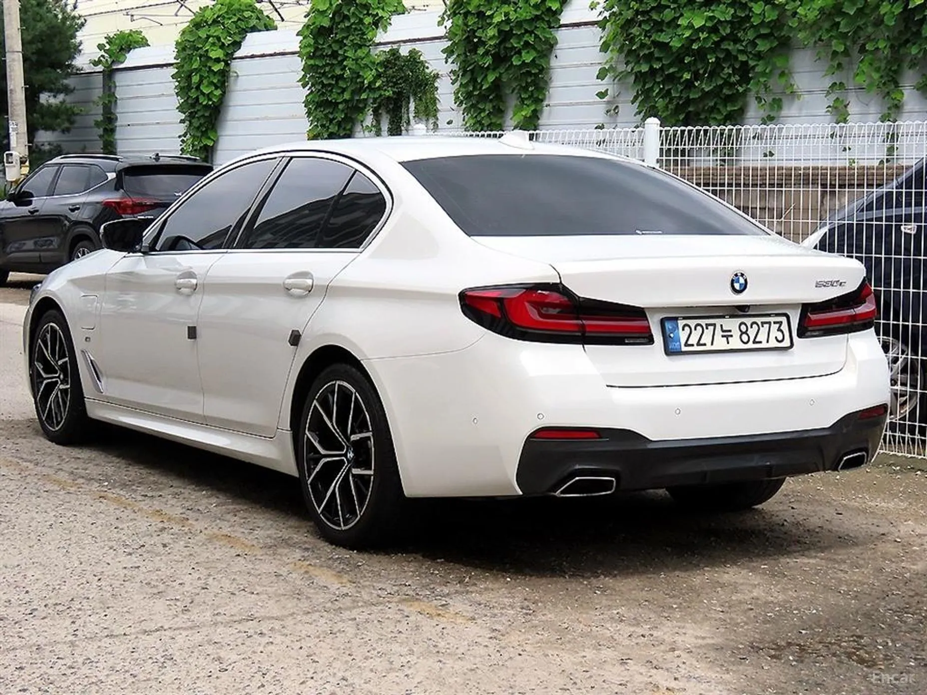 BMW 5 Series (G30)