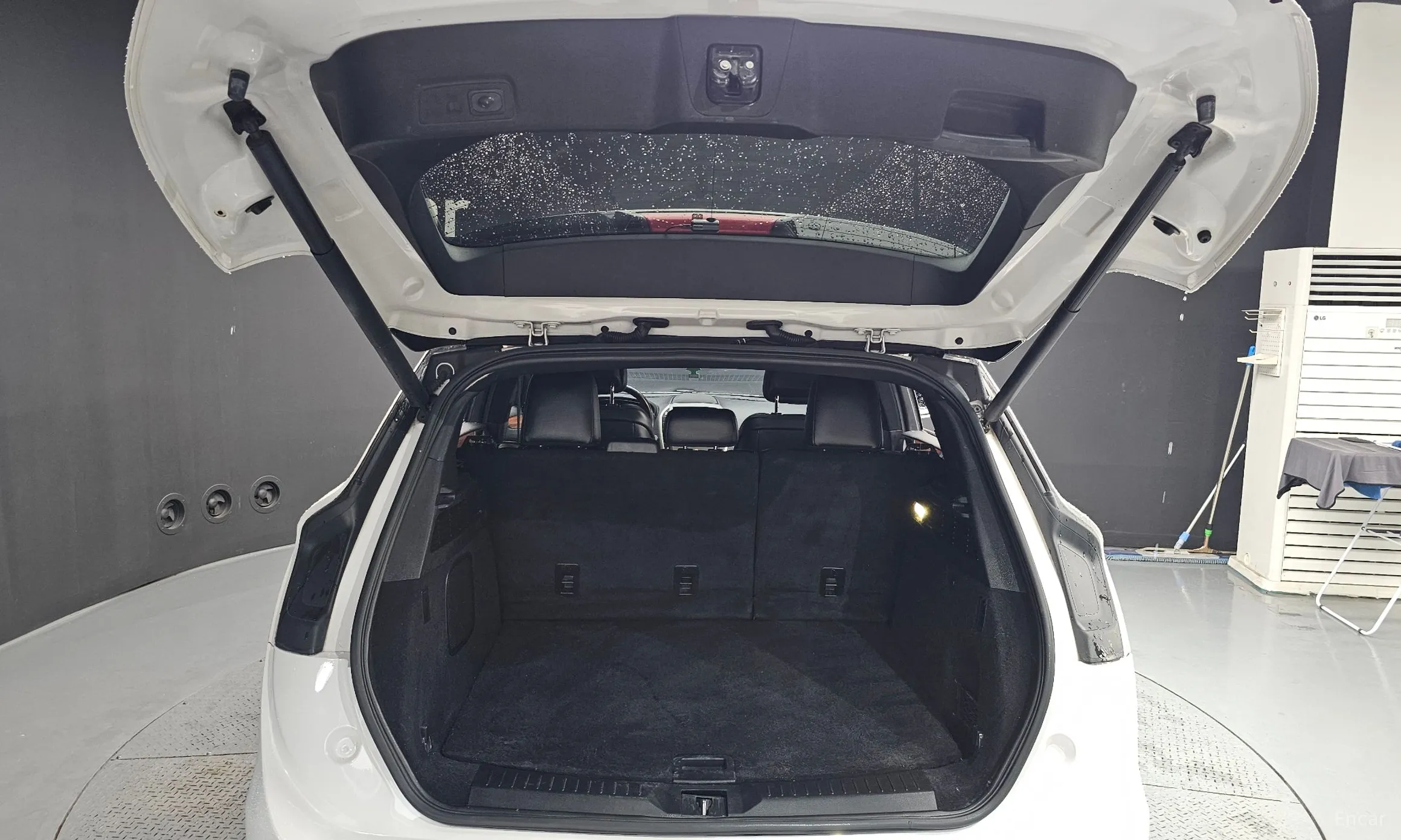Lincoln MKC превью 20