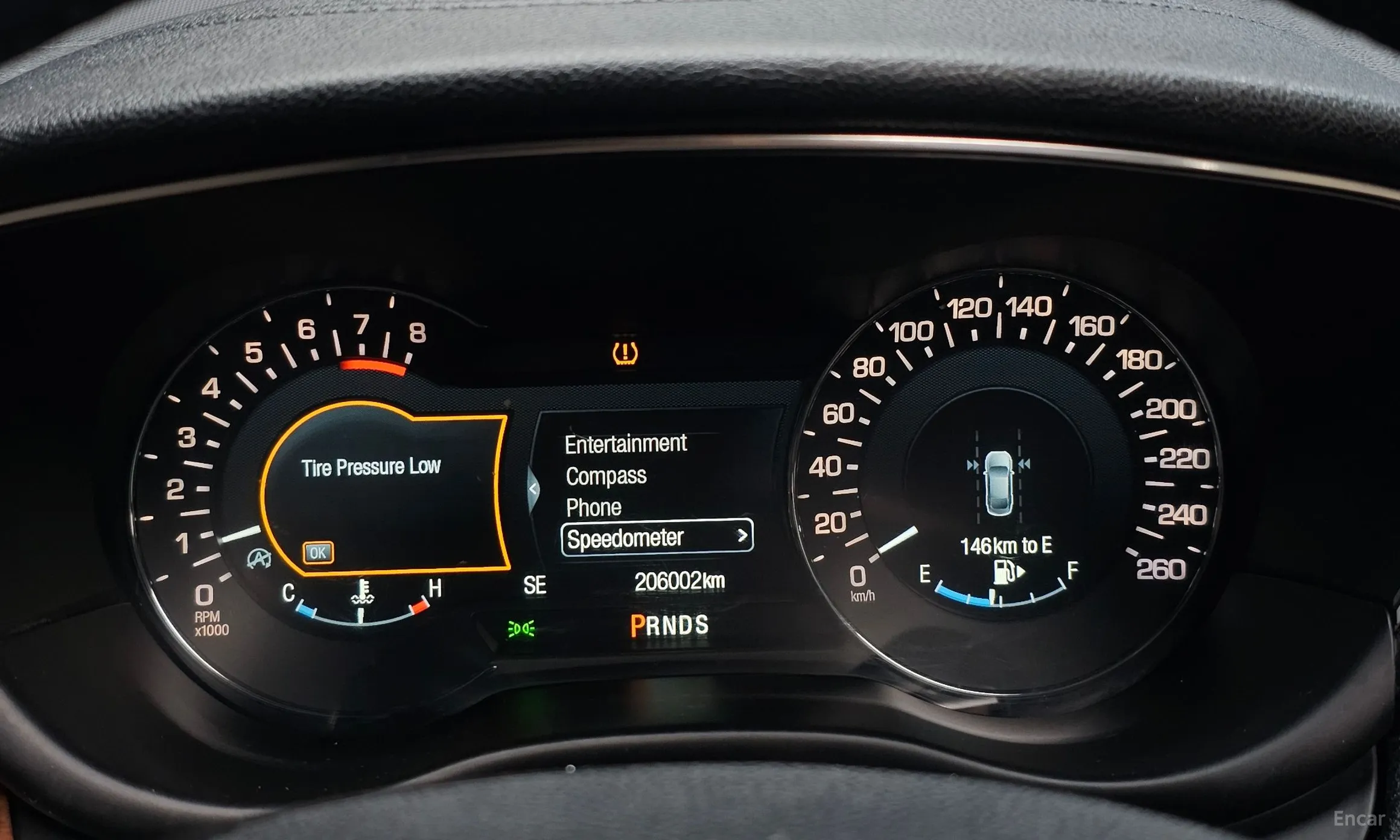 Lincoln MKC превью 8