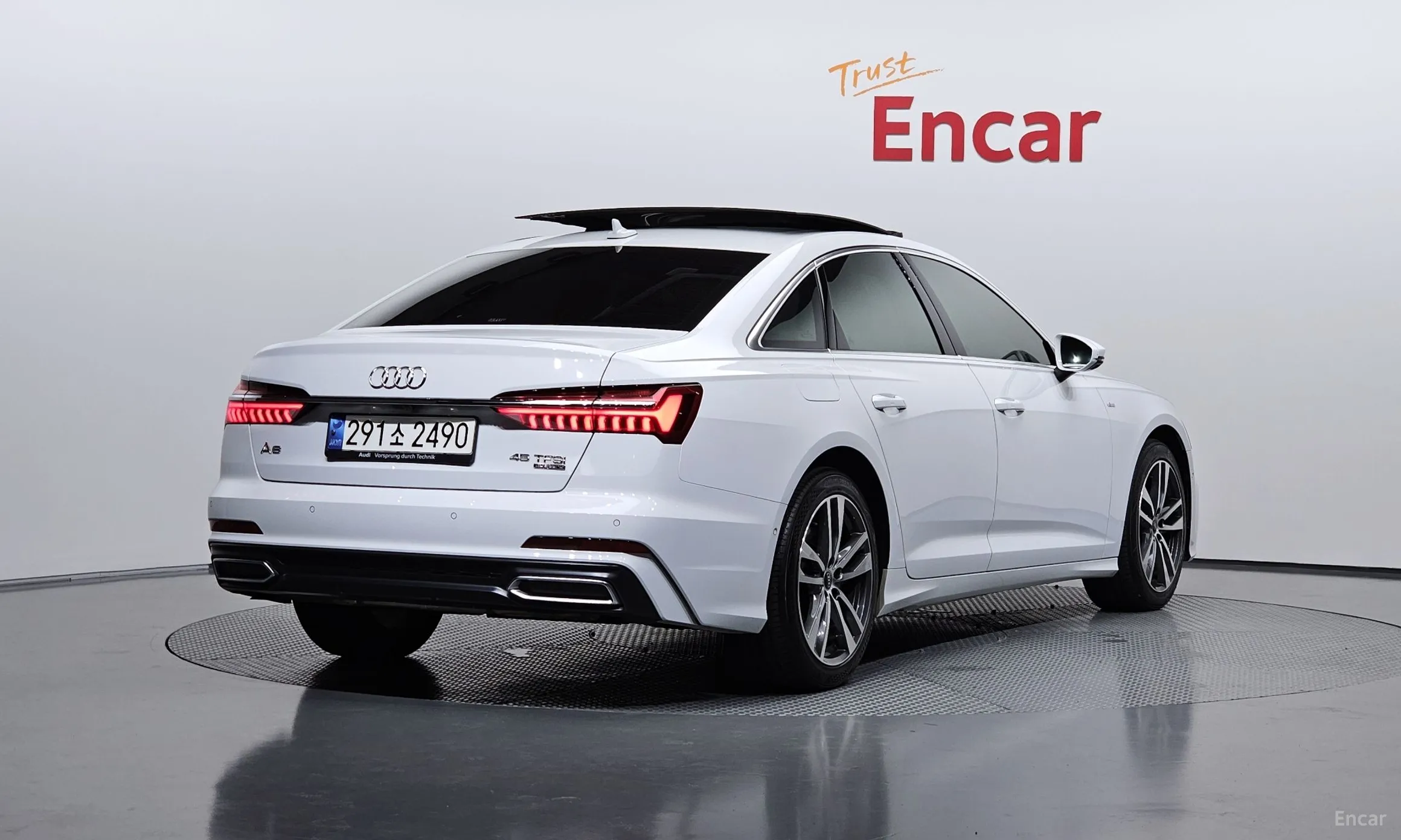 Audi A6 (C8) превью 2