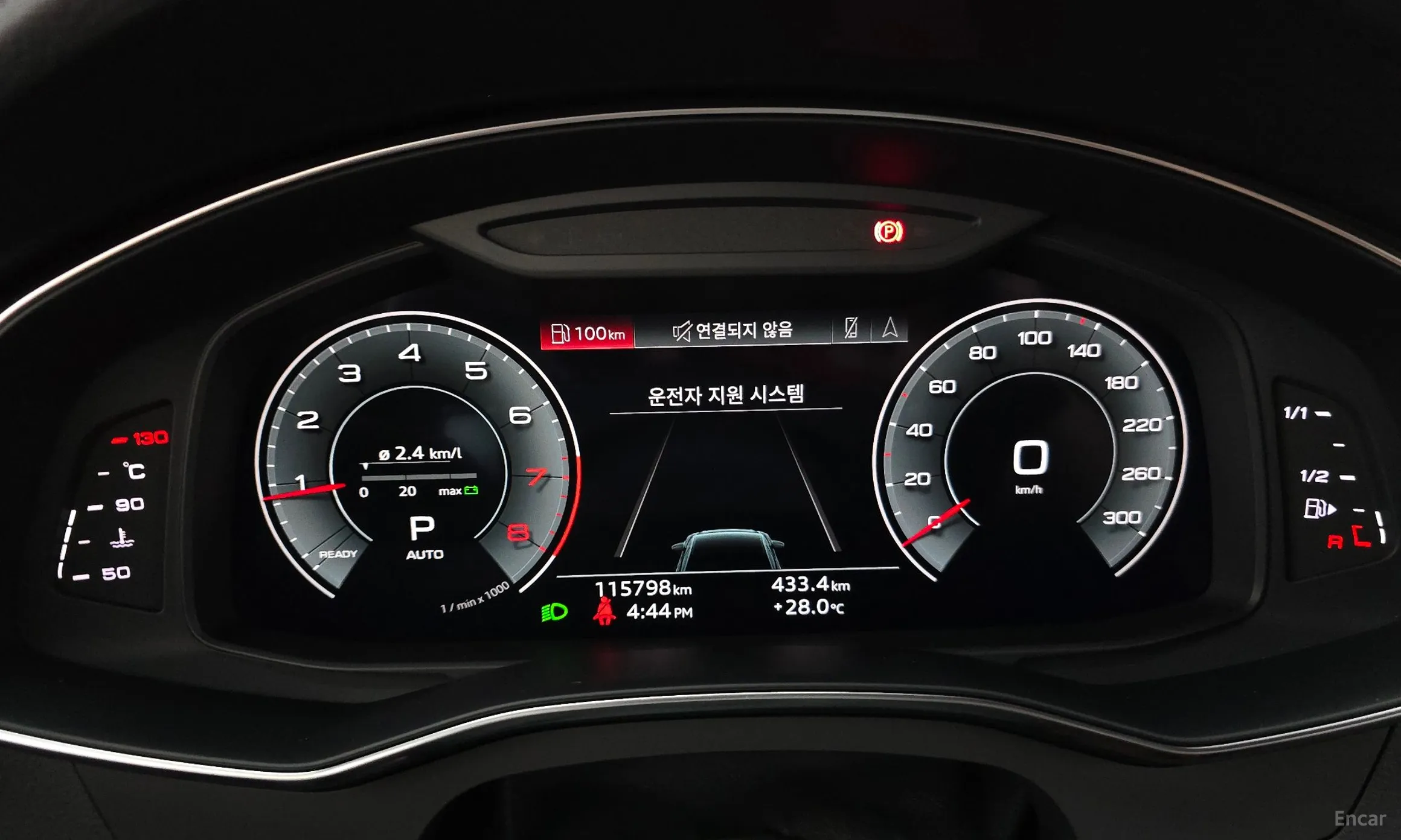 Audi A6 (C8) превью 8
