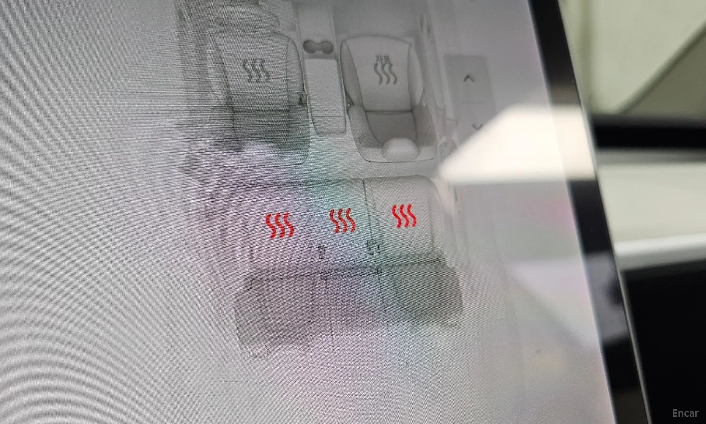 Tesla Model Y превью 19