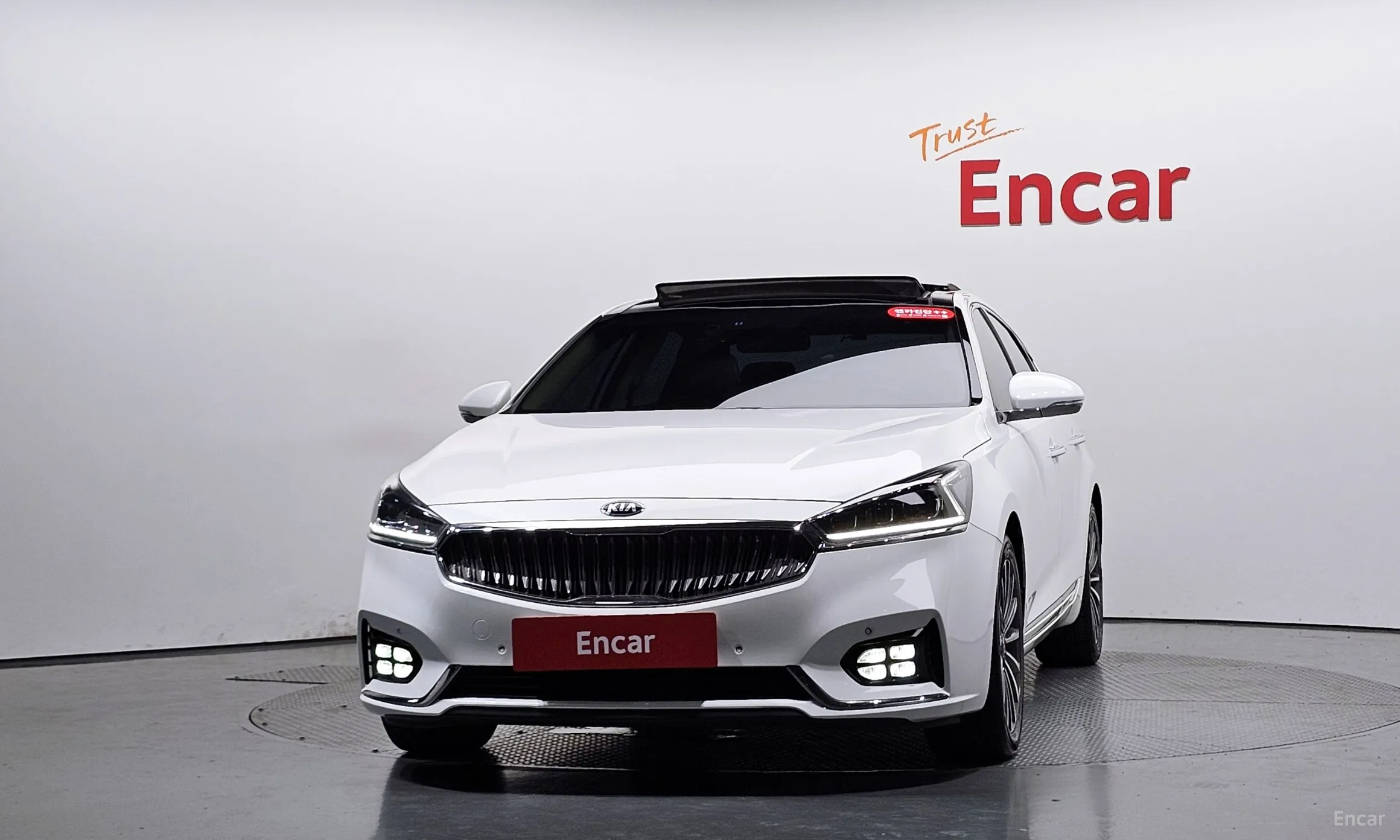 Kia K7 превью 3