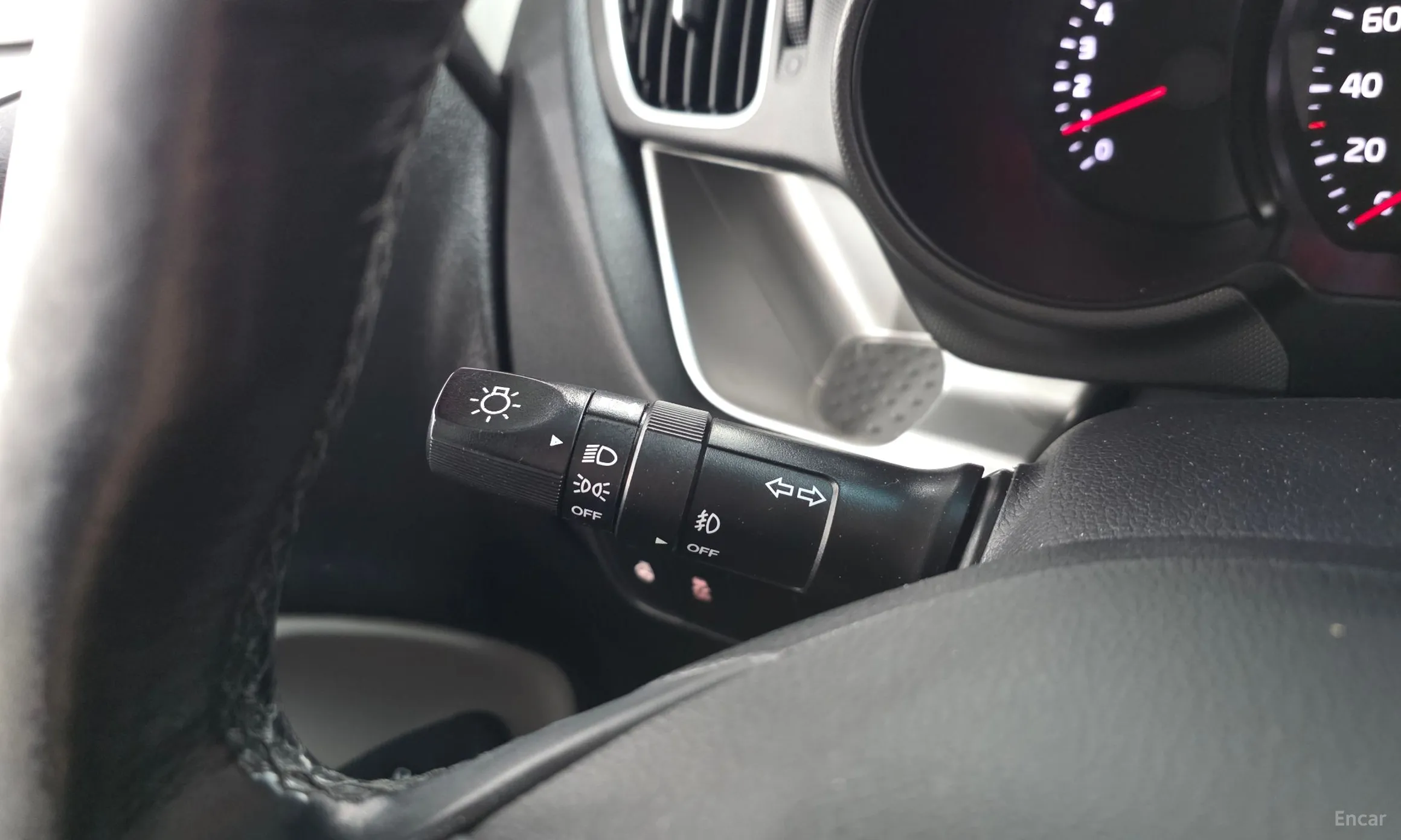 Kia Ray превью 16