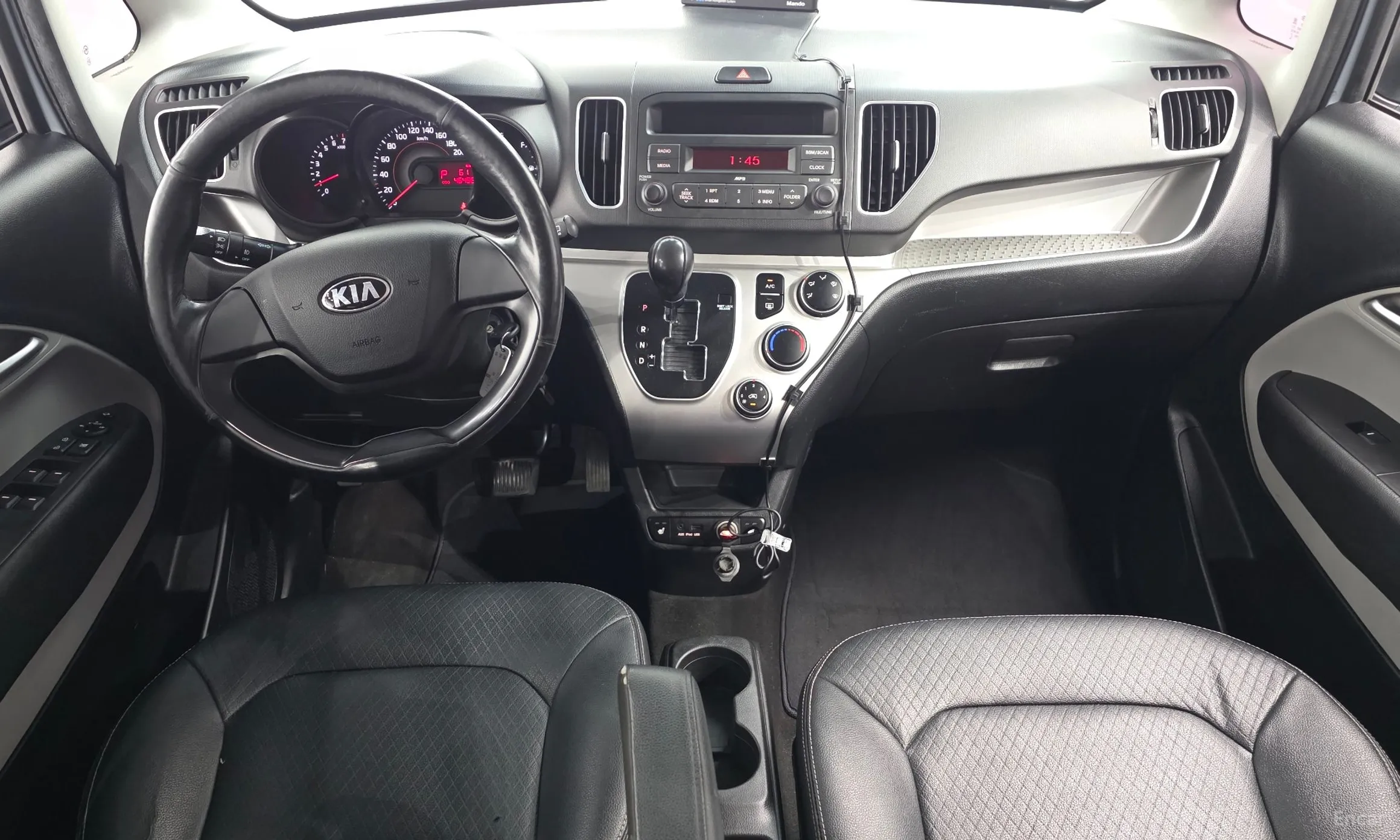 Kia Ray превью 7