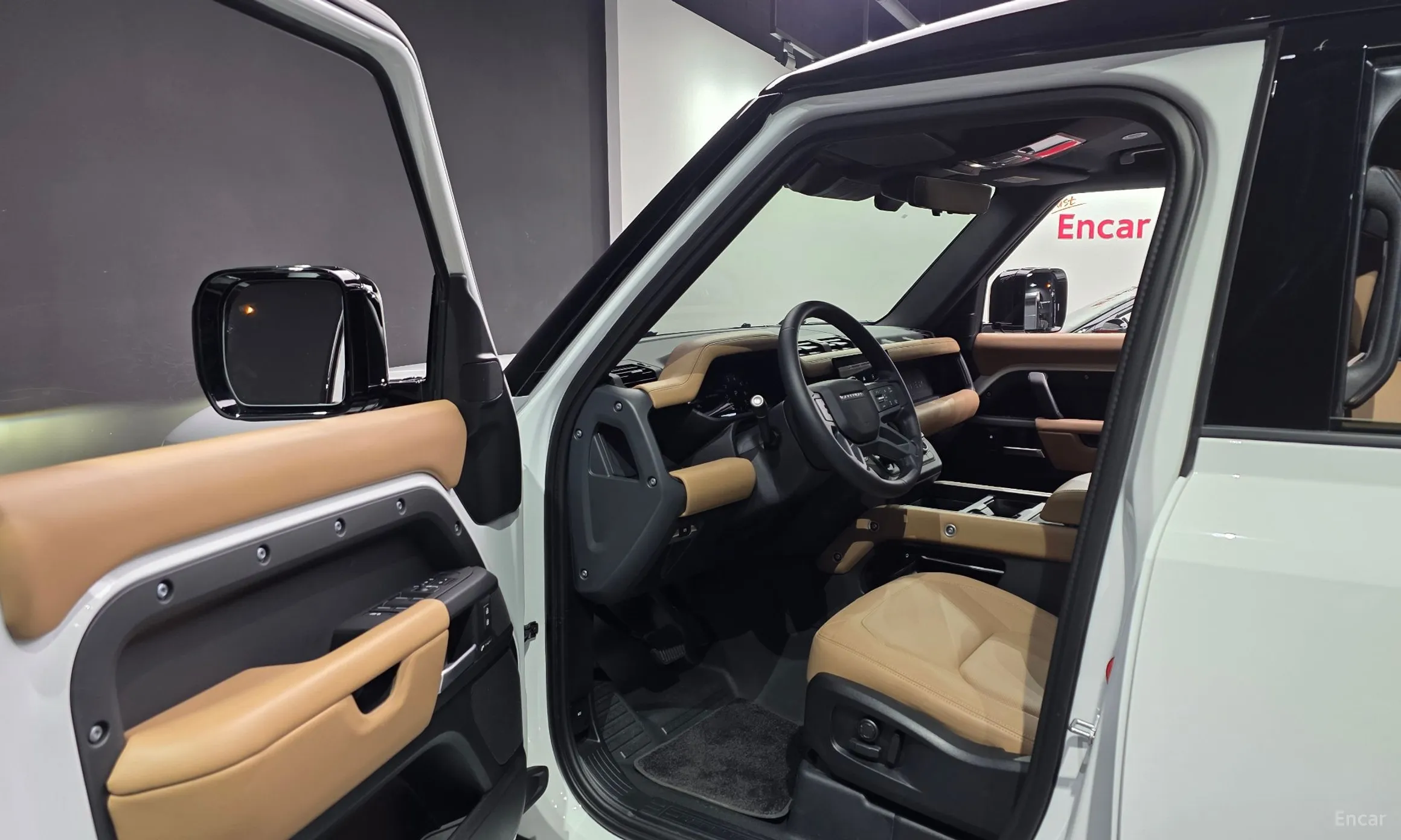 Land Rover Defender (L663) превью 10