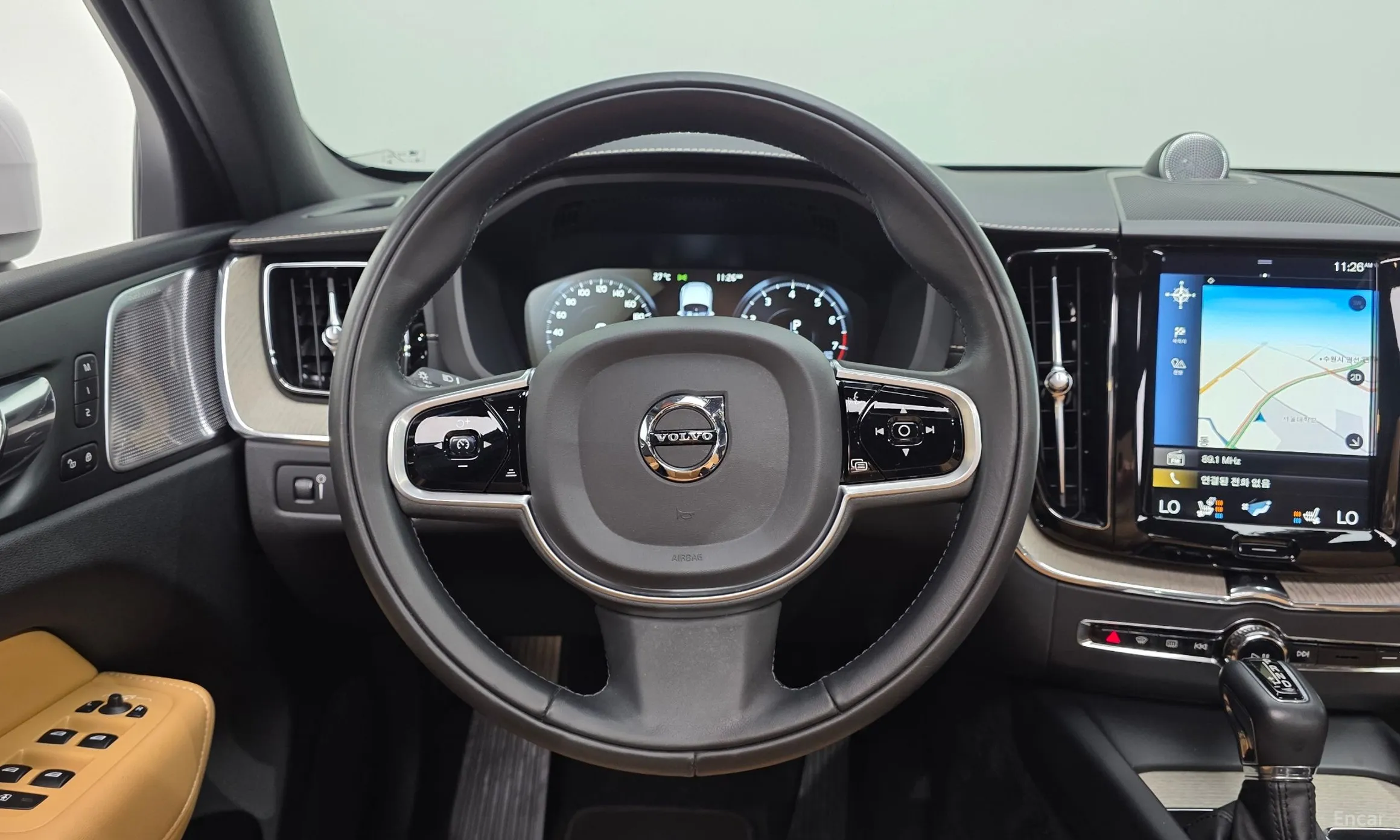 Volvo XC60 Gen 2 превью 14