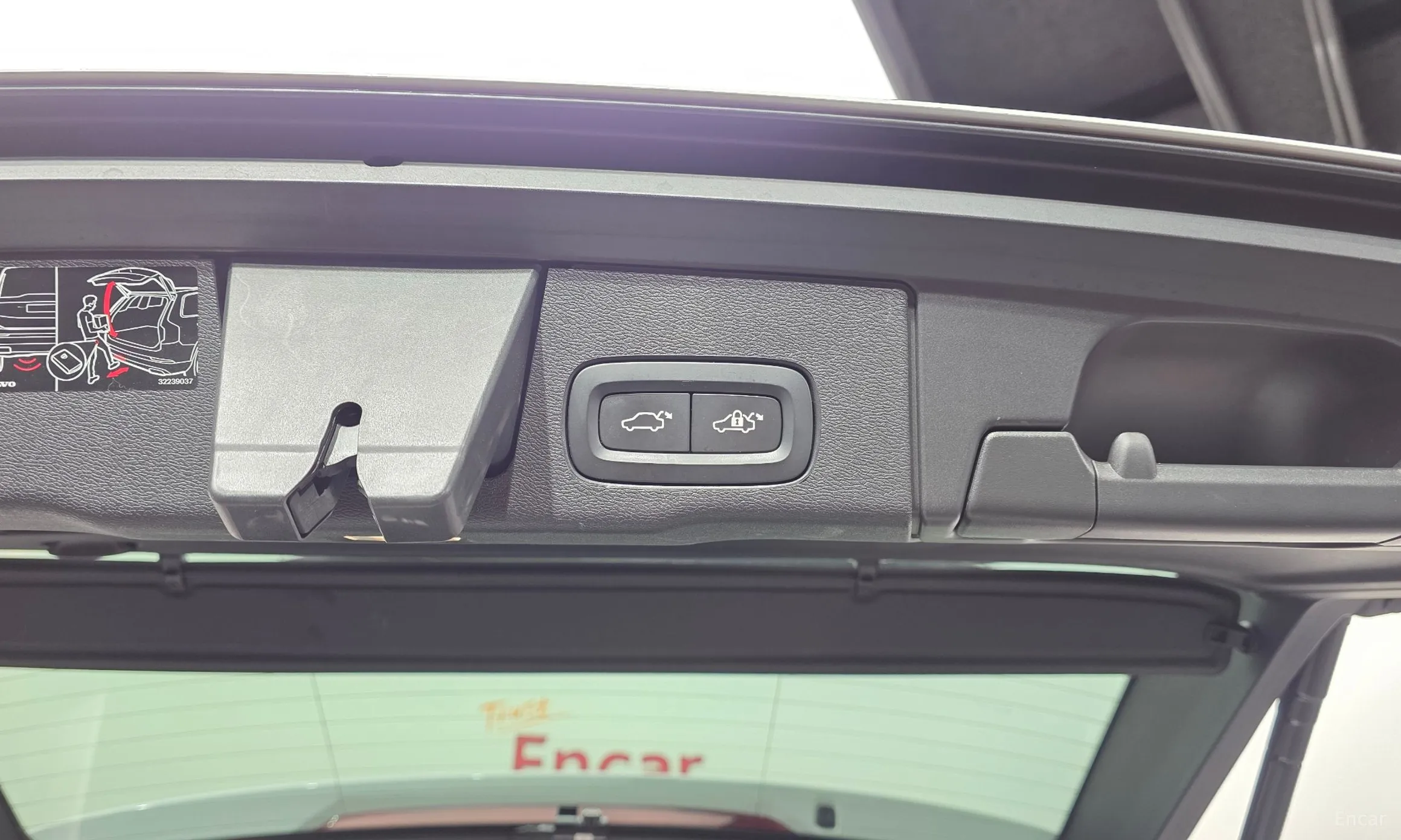 Volvo XC60 Gen 2 превью 18