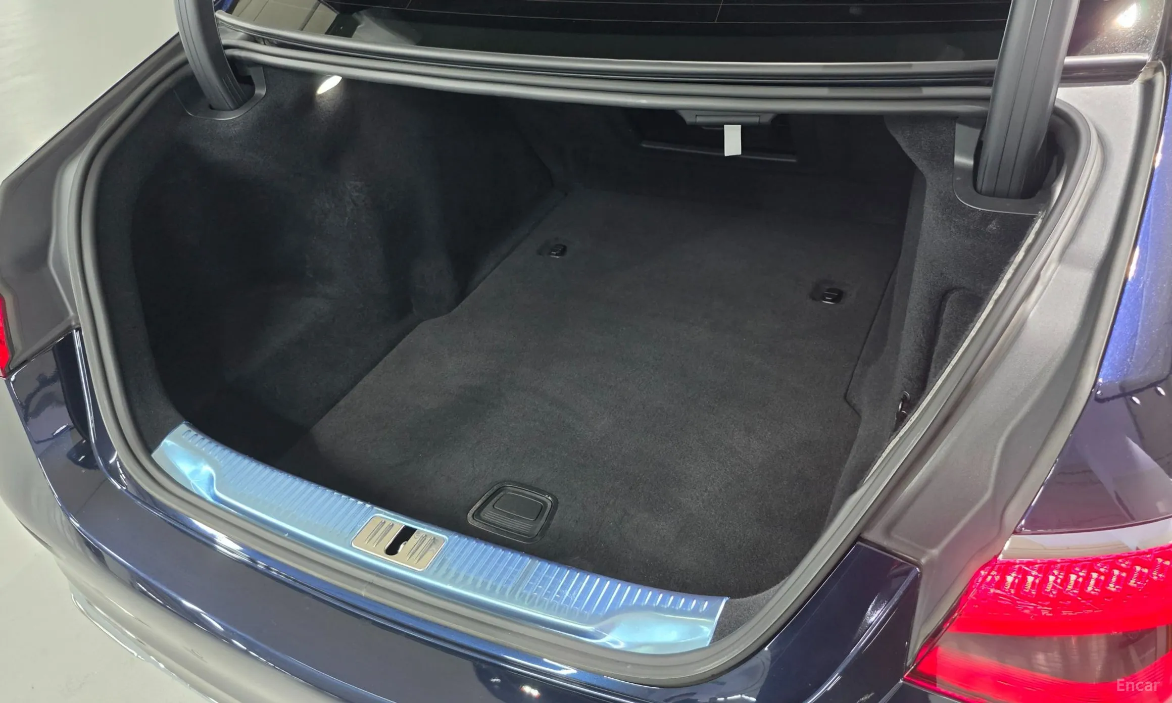 Mercedes Benz S-Class W223 превью 10