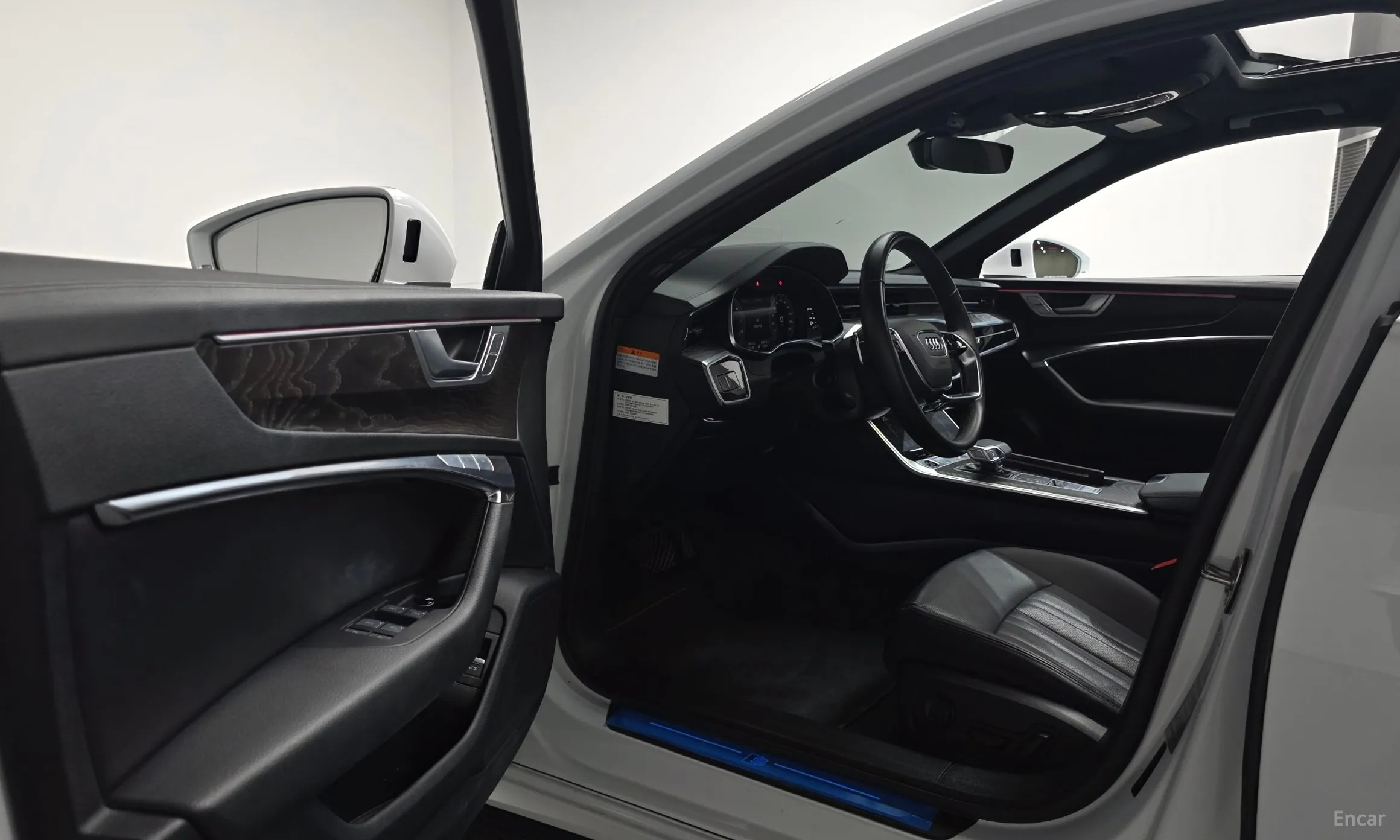 Audi A6 (C8) превью 10