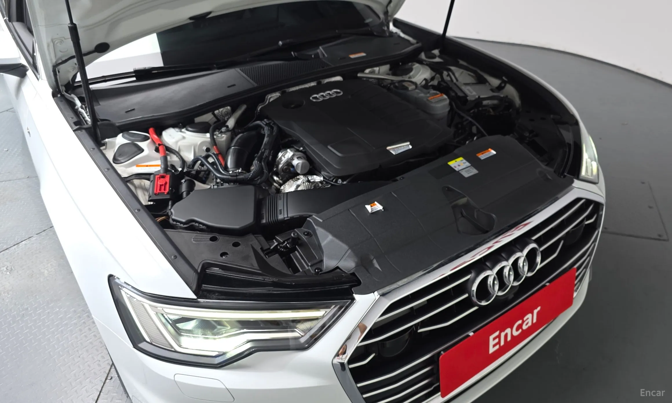 Audi A6 (C8) превью 6