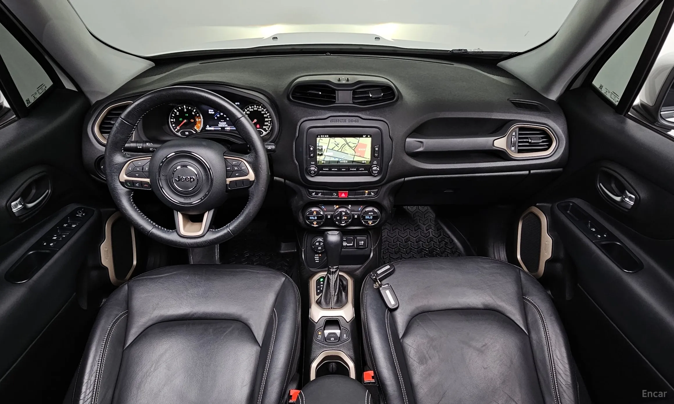Jeep Renegade превью 7