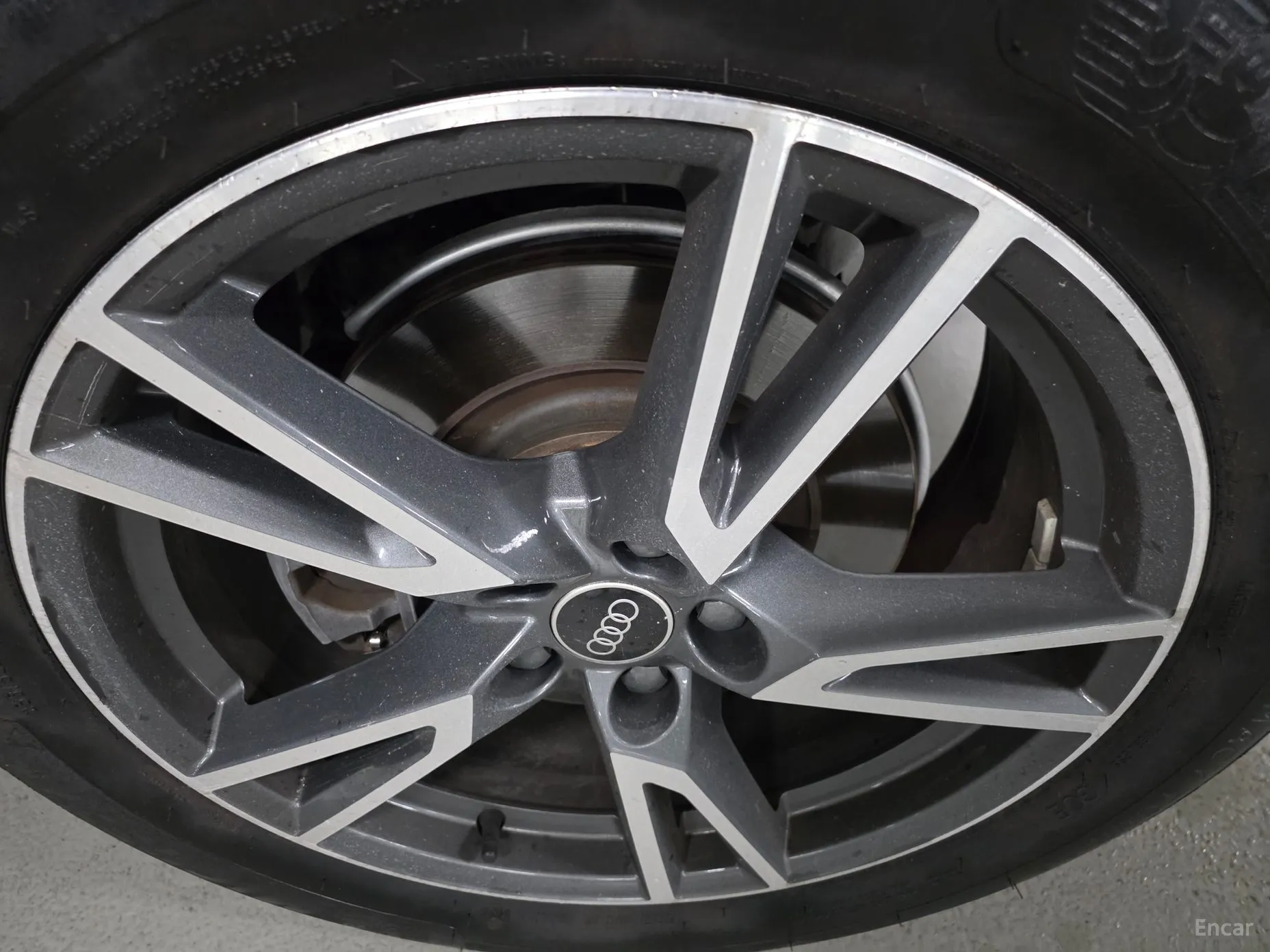 Audi Q5 (FY) превью 12