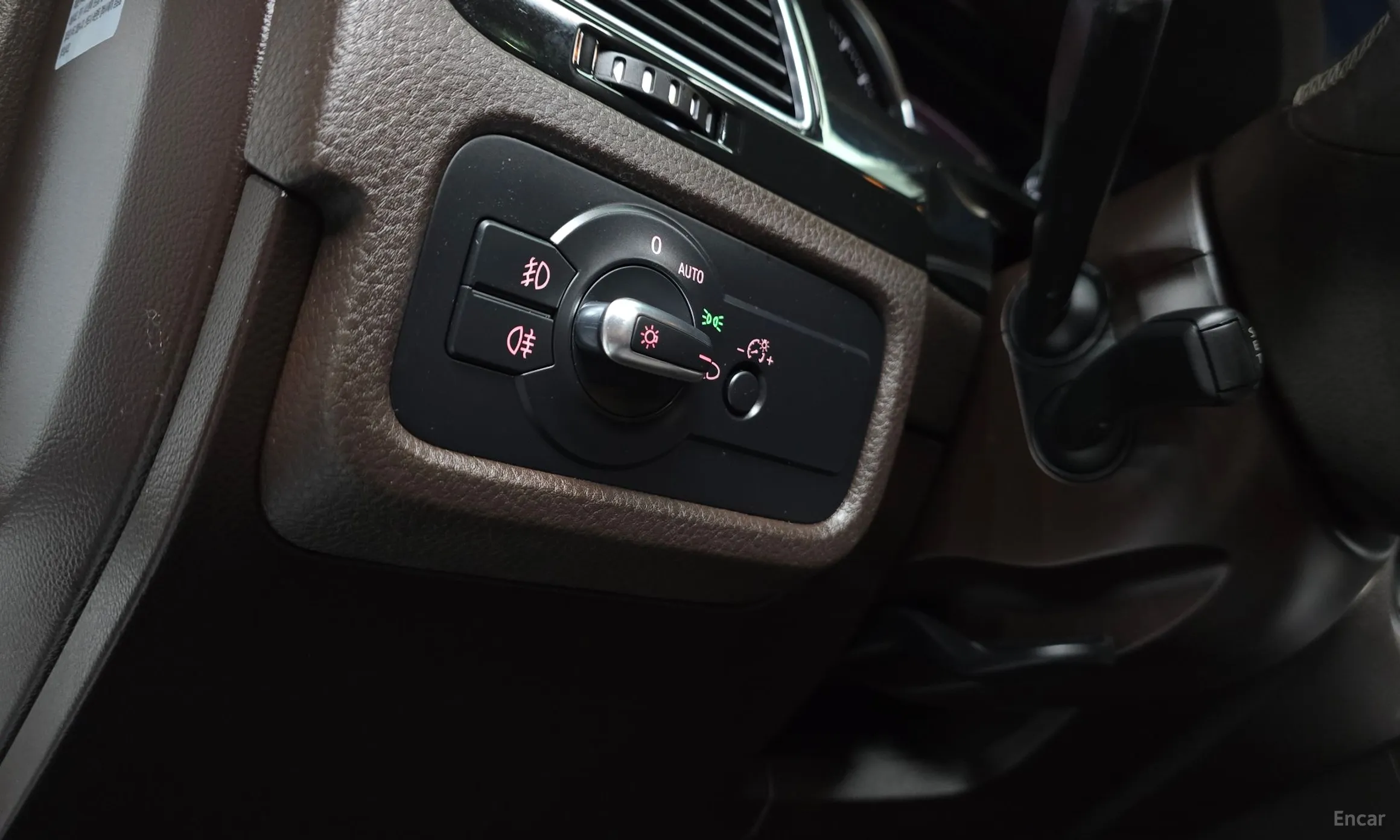 Volkswagen New Touareg превью 16