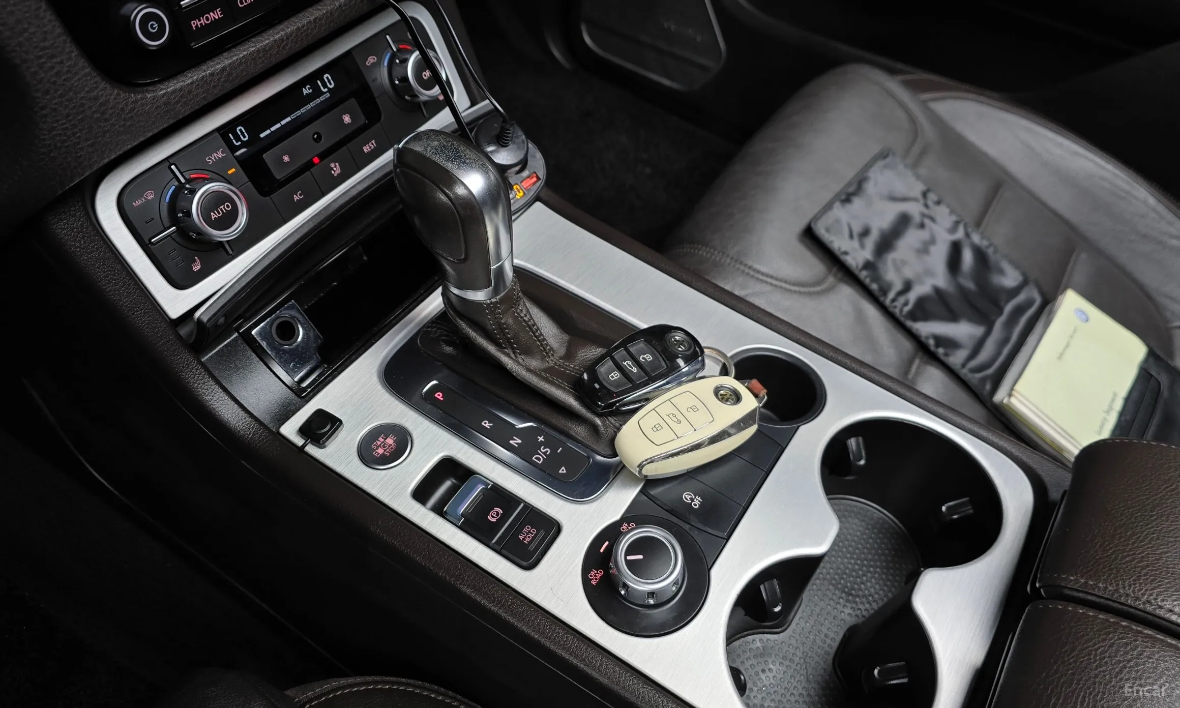 Volkswagen New Touareg превью 9
