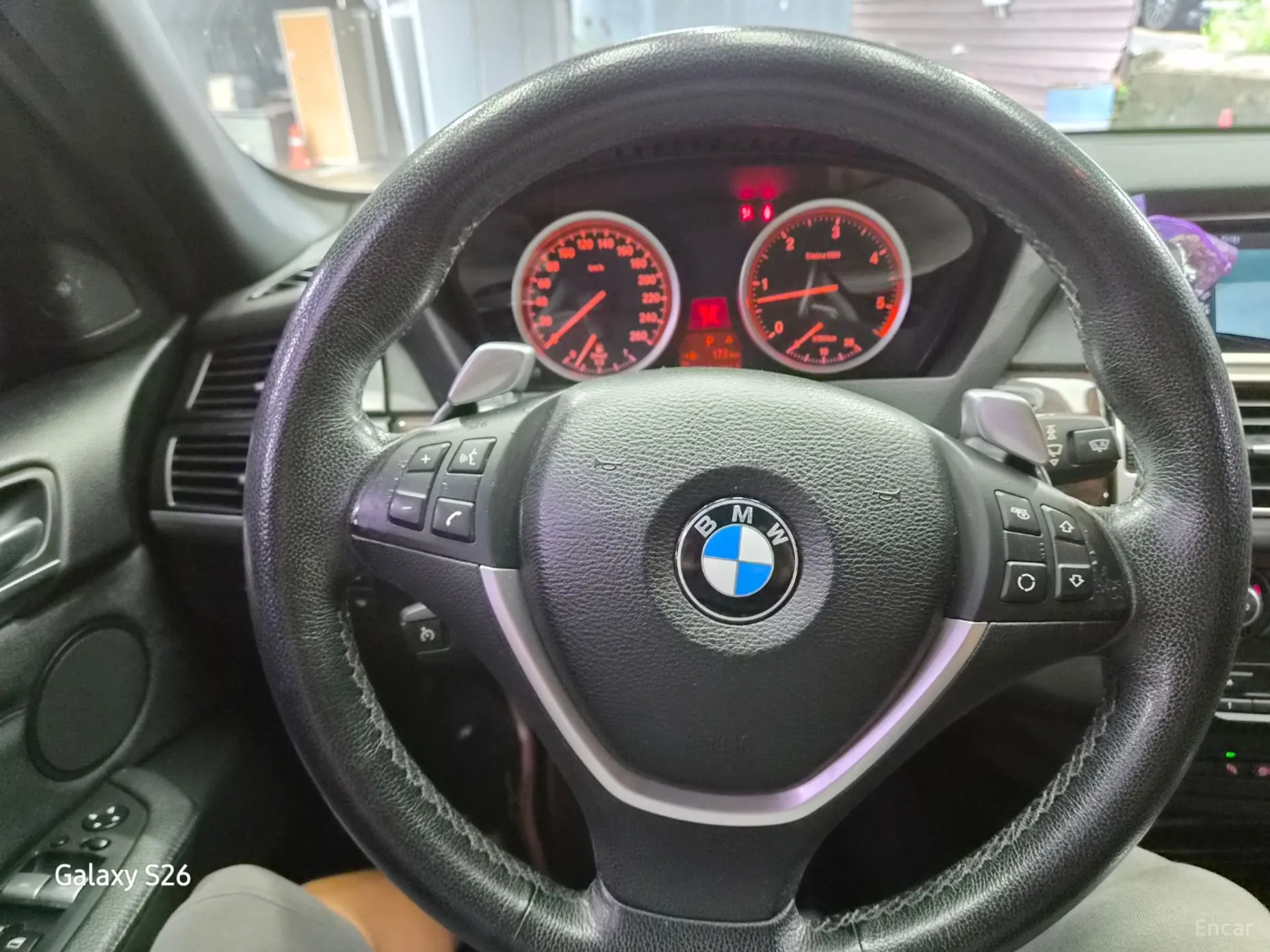 BMW X6 (E71) превью 11