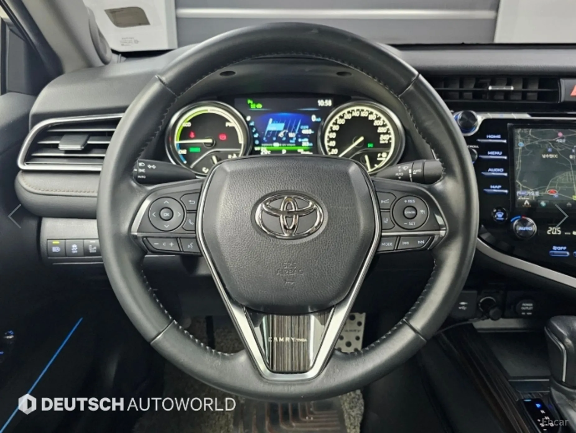 Toyota Camry (XV70) превью 13