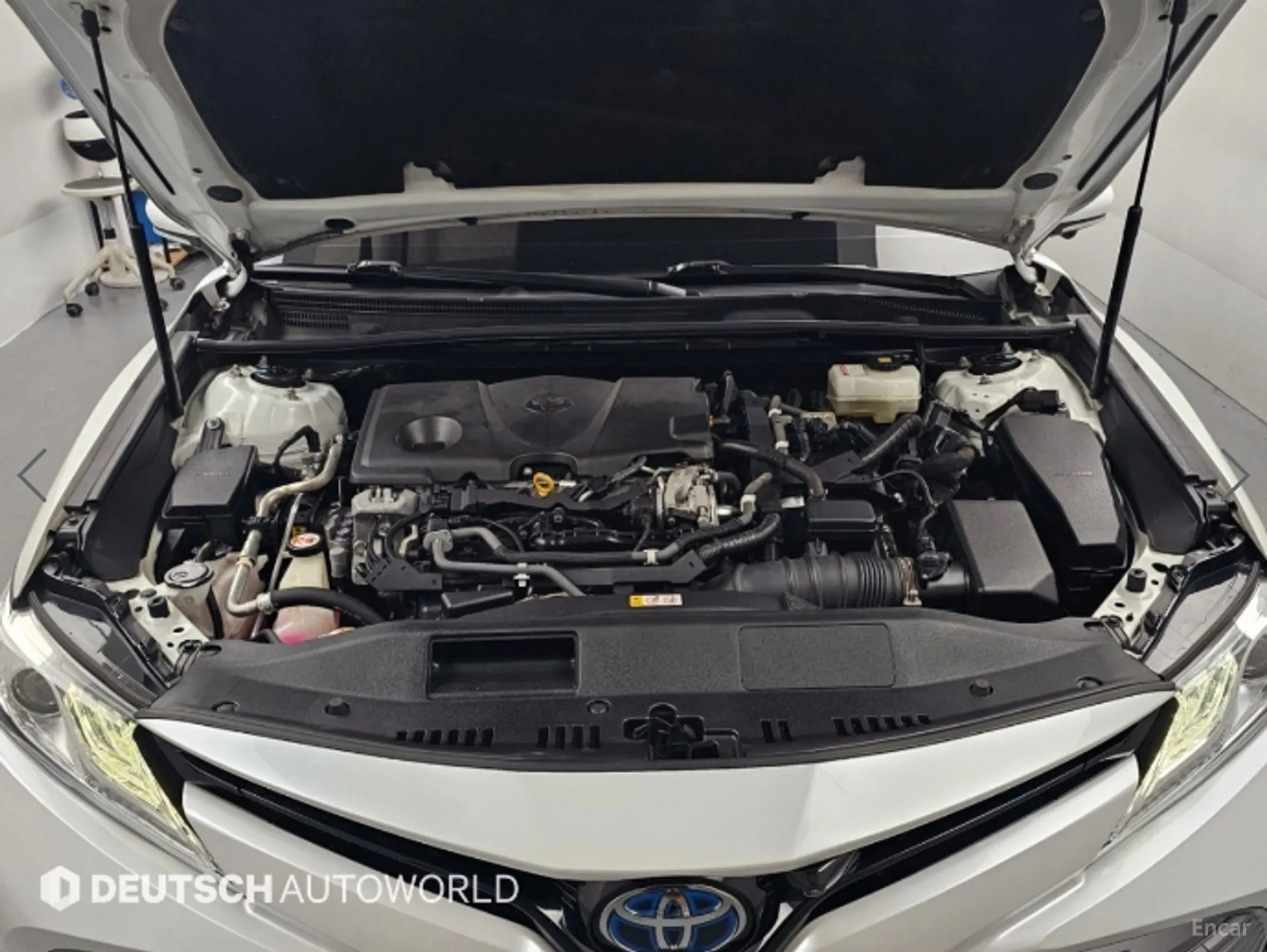 Toyota Camry (XV70) превью 6