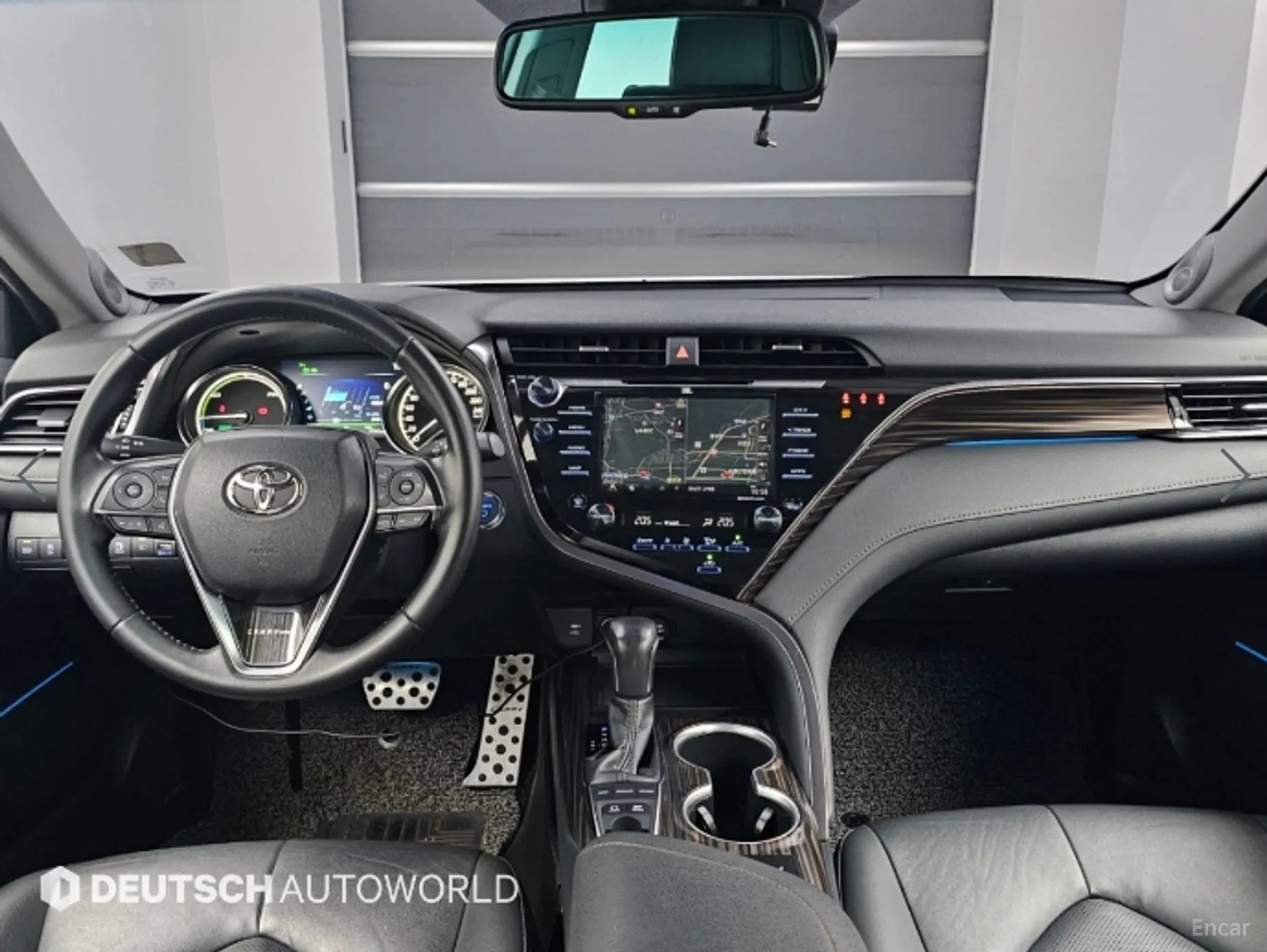 Toyota Camry (XV70) превью 7