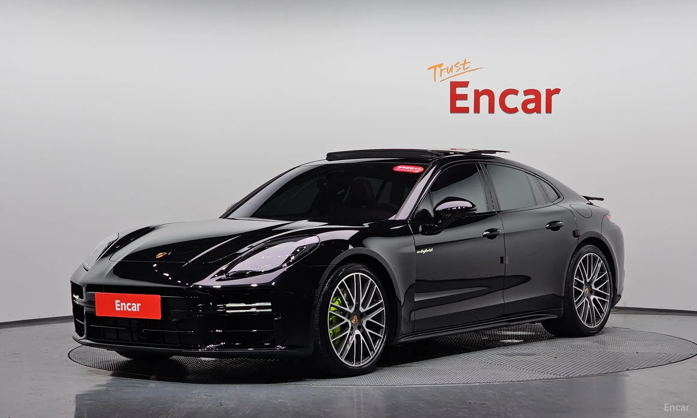 Porsche Panamera (976)