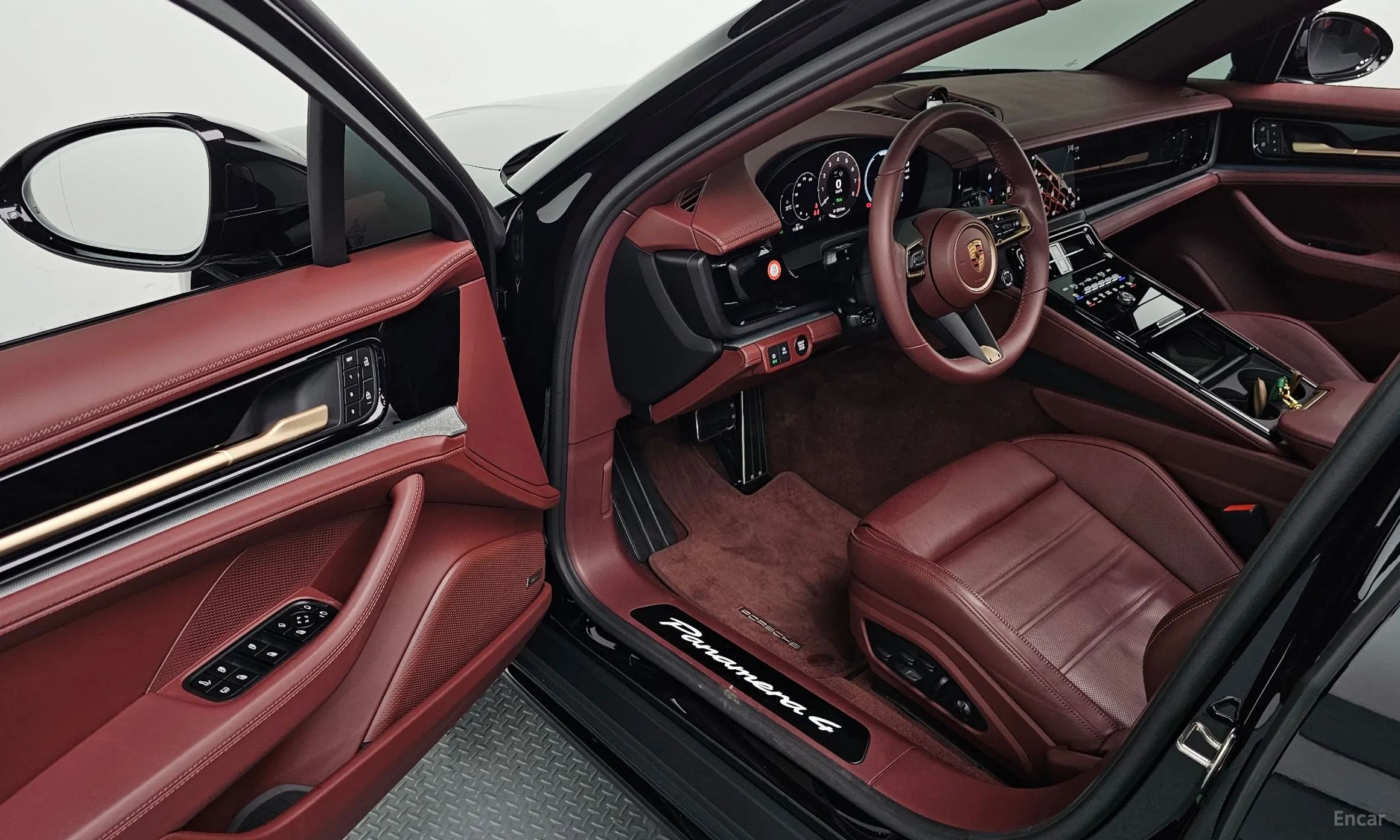 Porsche Panamera (976) превью 10