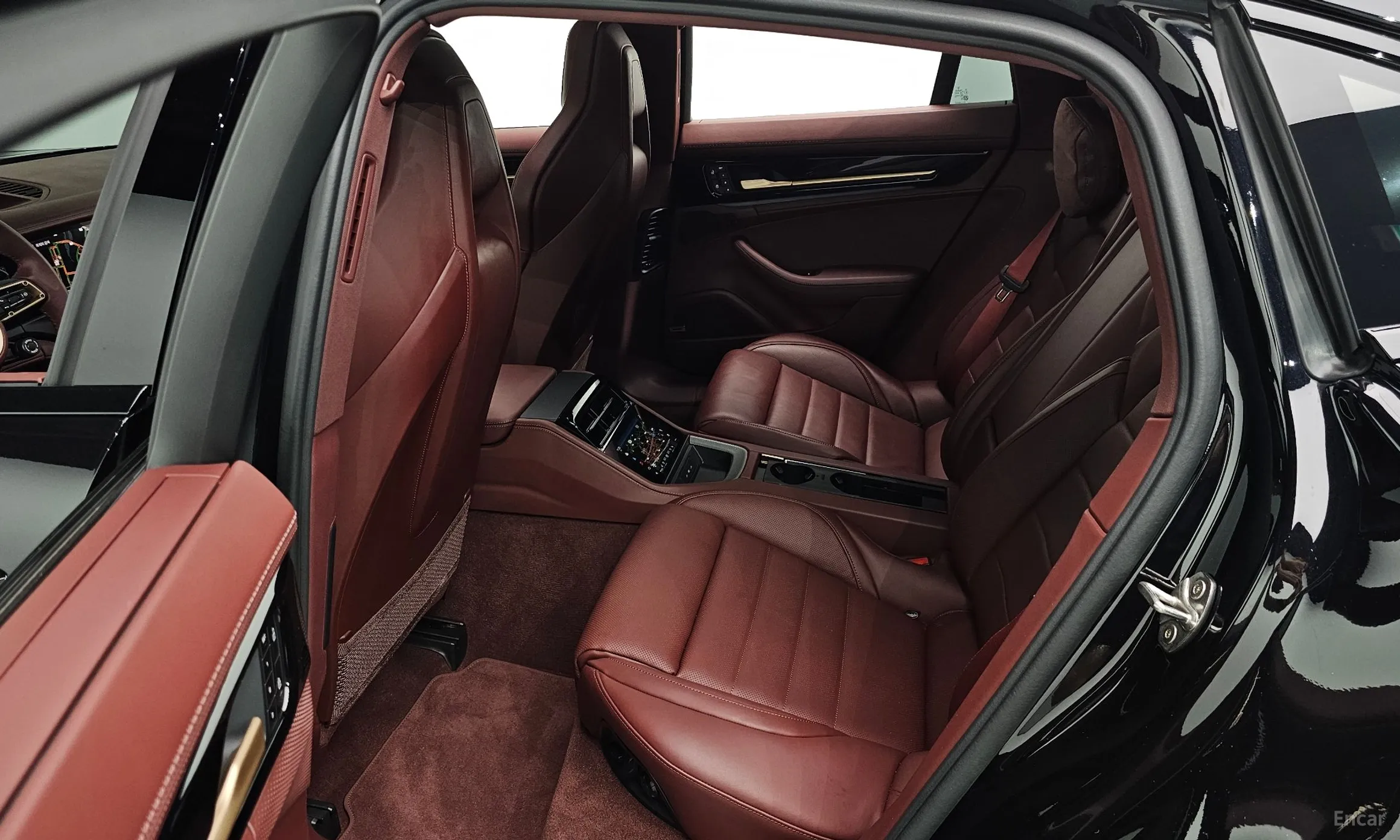 Porsche Panamera (976) превью 11