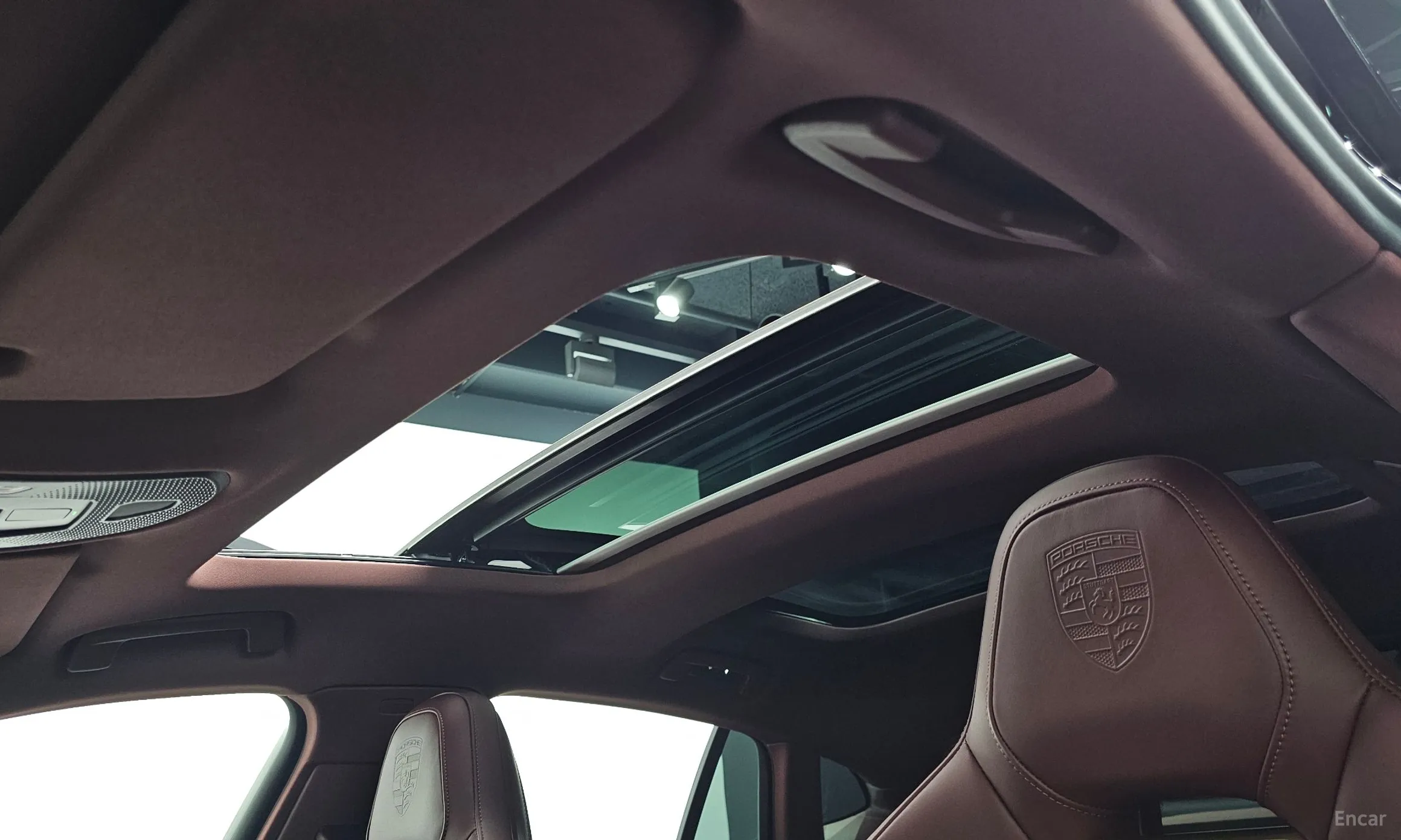 Porsche Panamera (976) превью 17