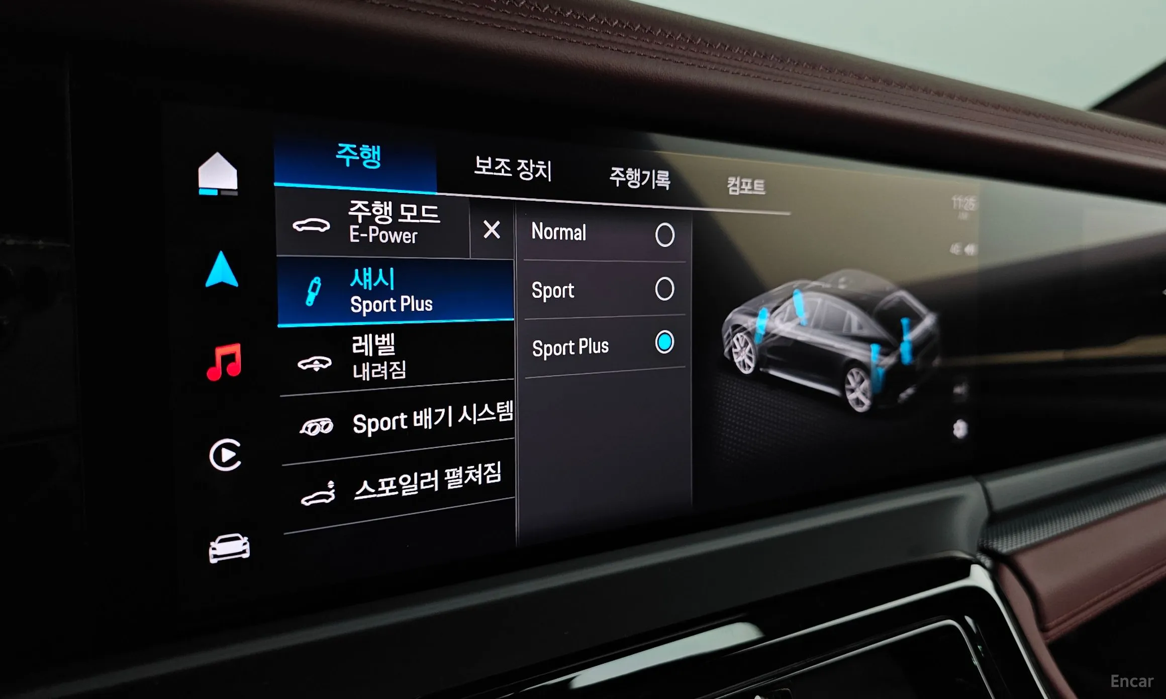 Porsche Panamera (976) превью 19